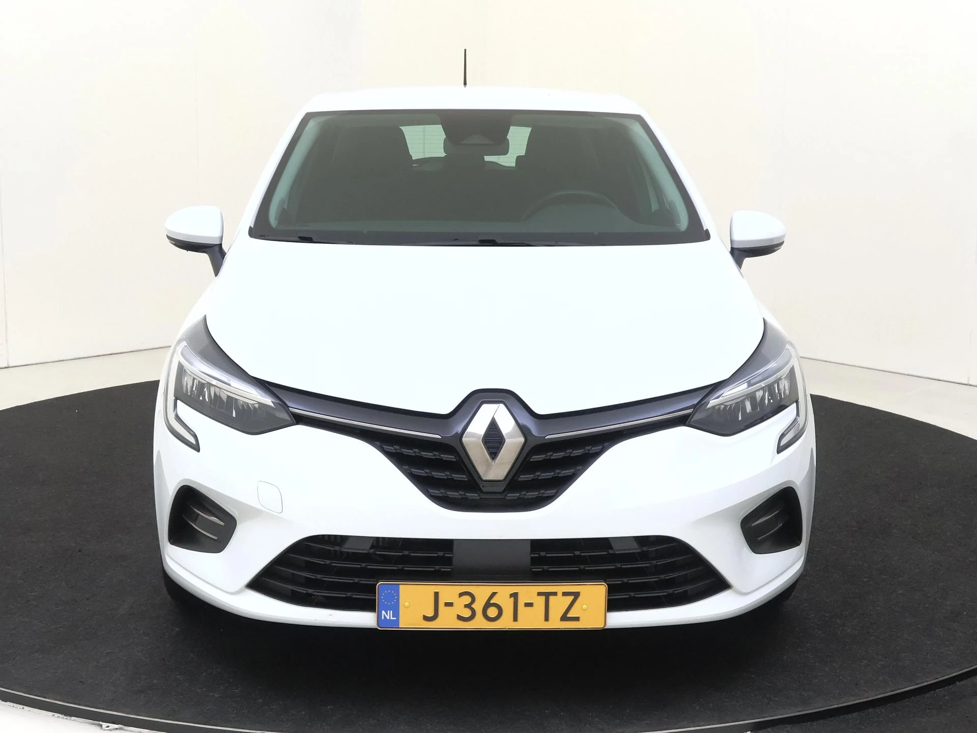 Renault-Clio-image-5
