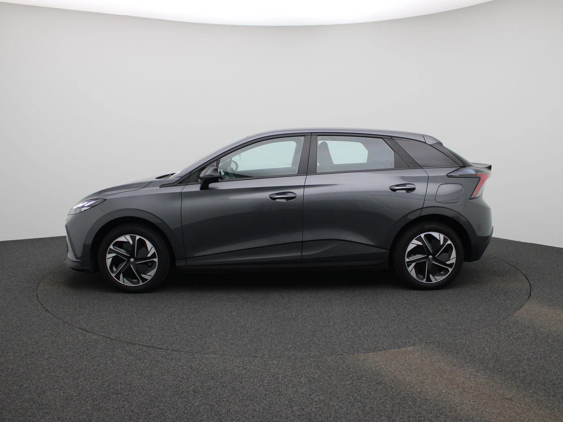 MG-MG4 EV-image-3