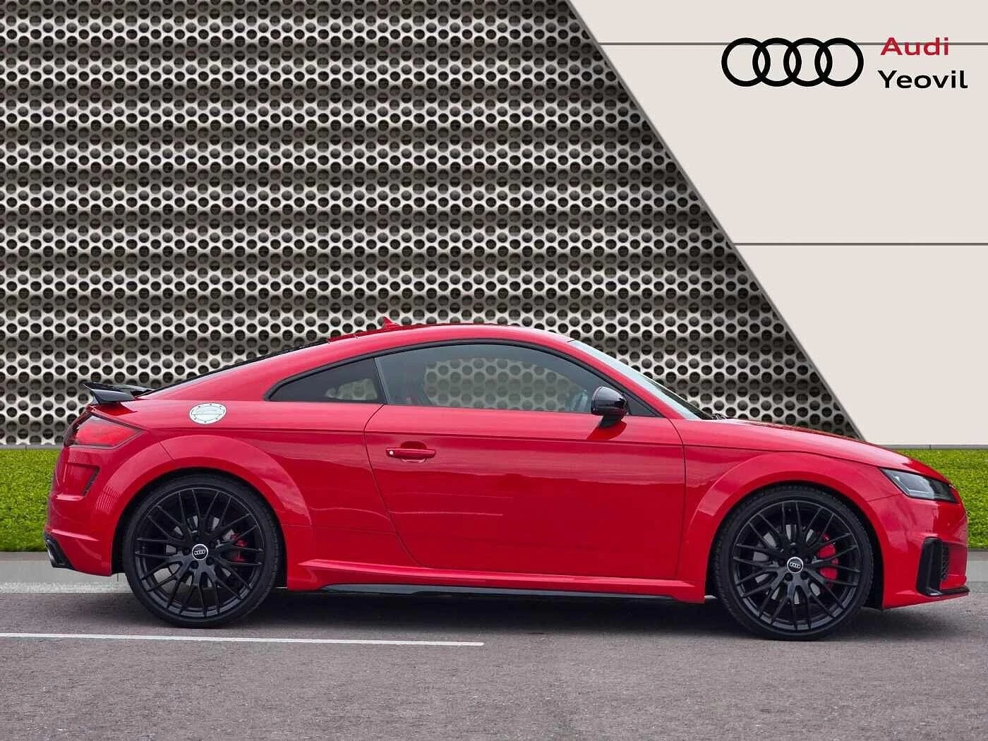 Audi-TT-image-3
