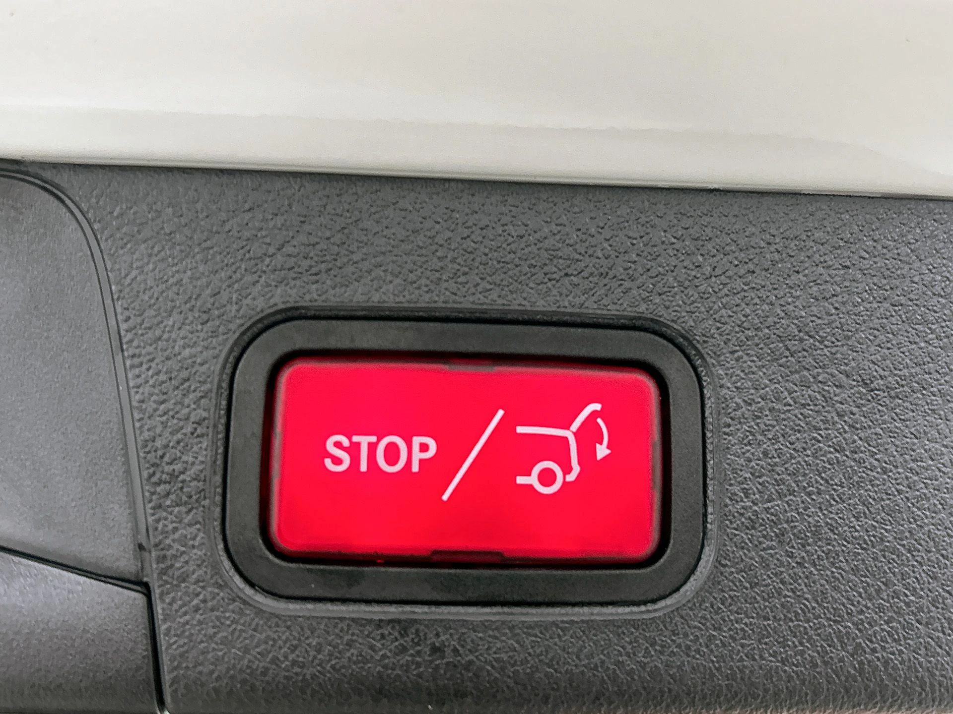 Mercedes-Benz-B-Klasse-image-20