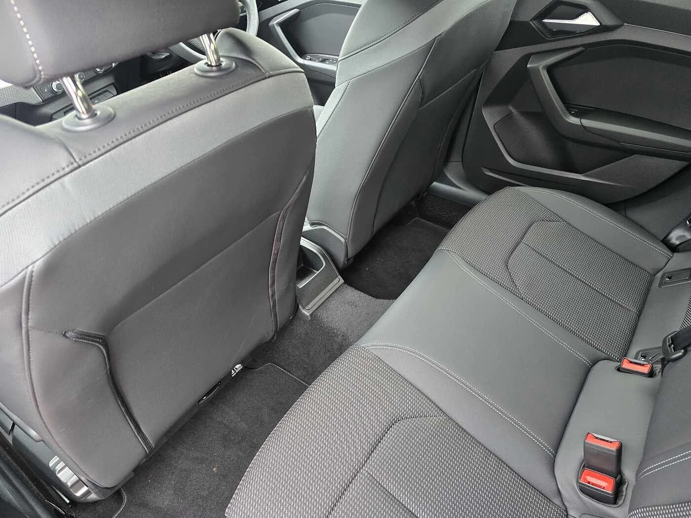 Audi-A1 Sportback-image-47