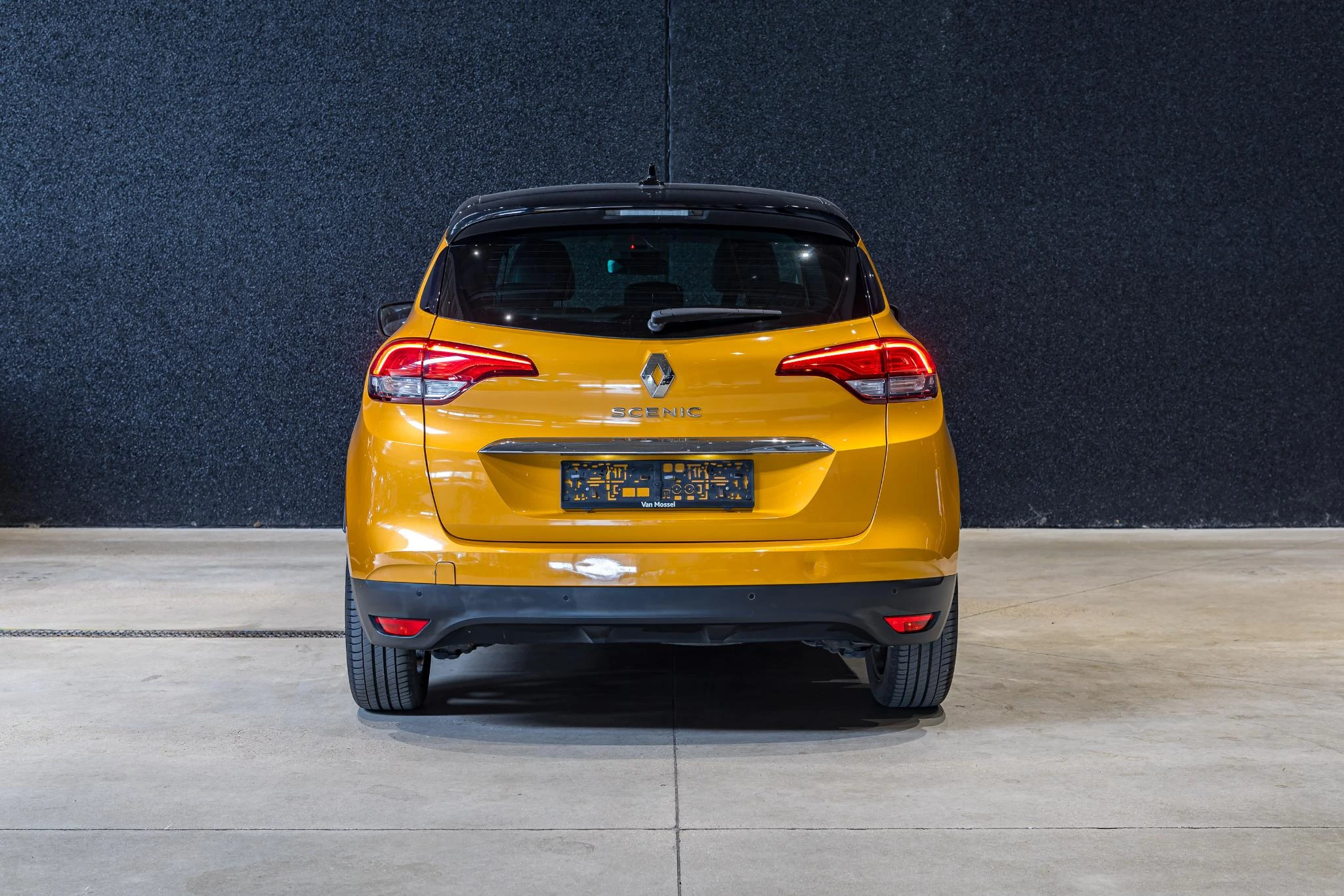 Renault-Scénic-image-4