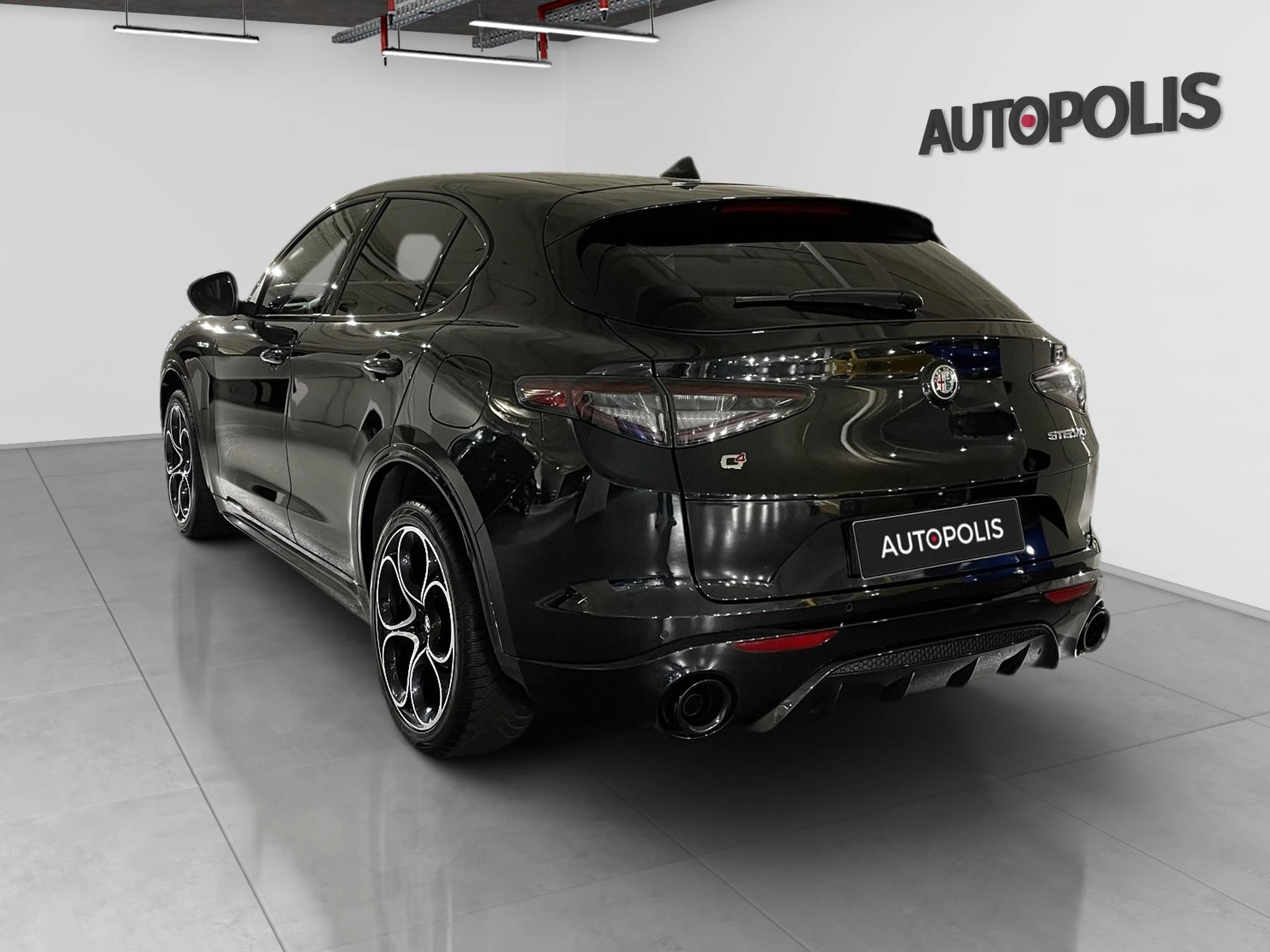 Alfa Romeo-Stelvio-image-18