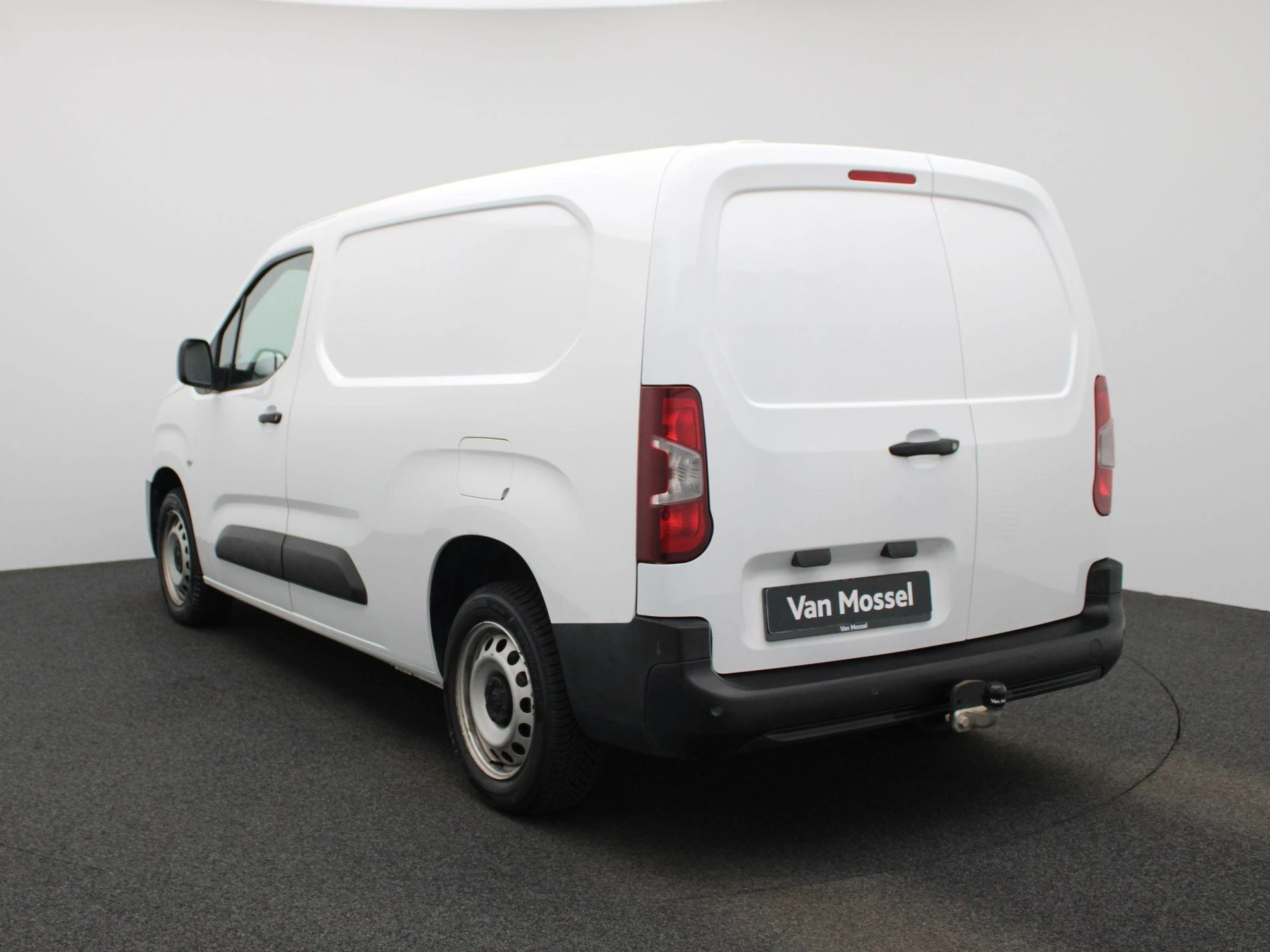 Opel-Combo-image-1