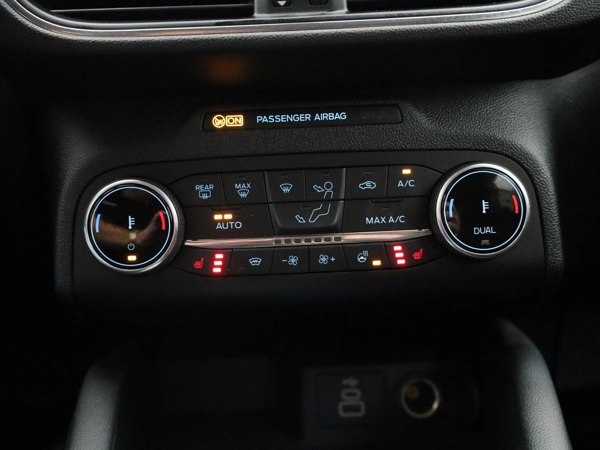 Ford-Kuga-image-19