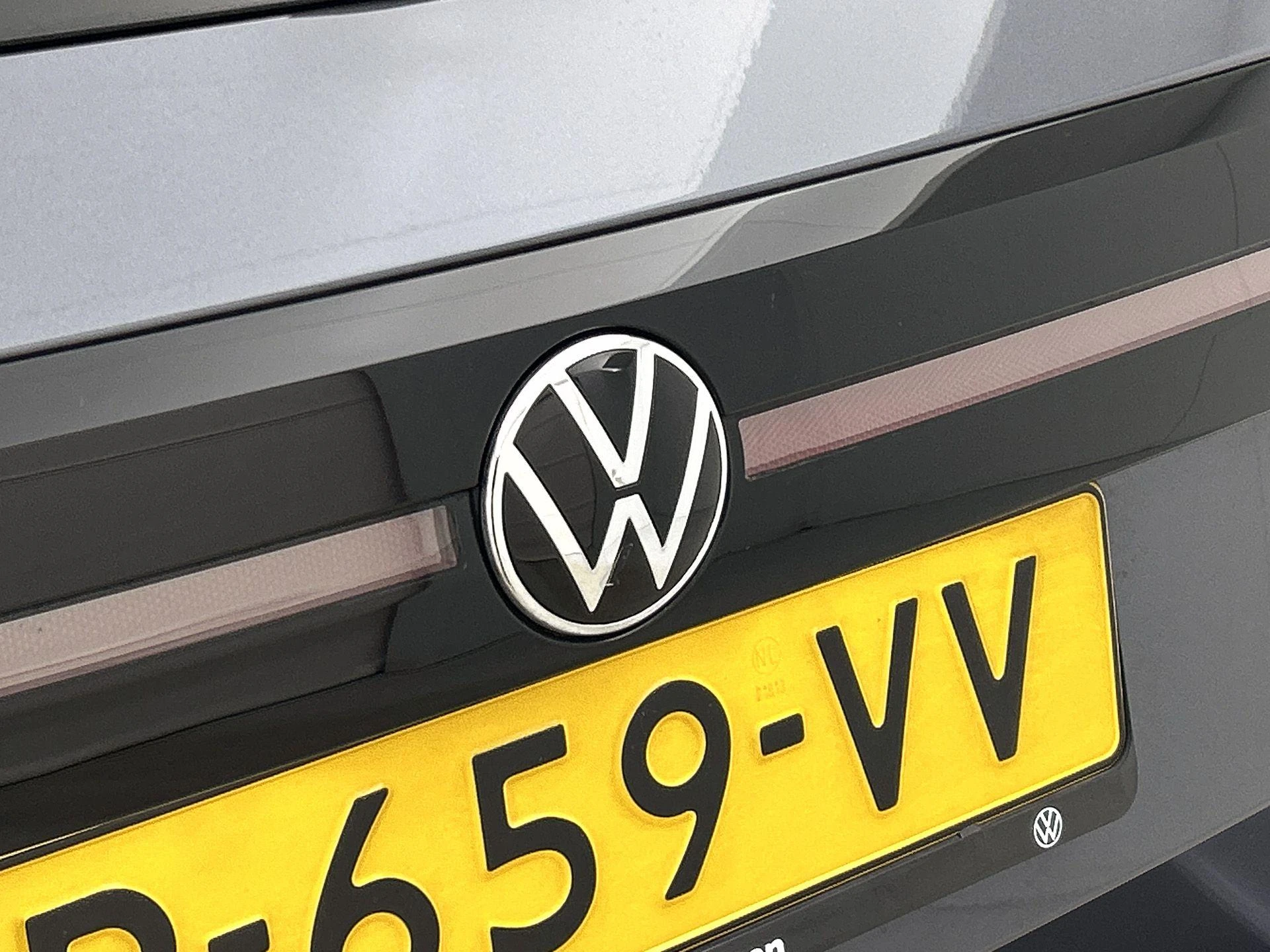 Volkswagen-T-Cross-image-26
