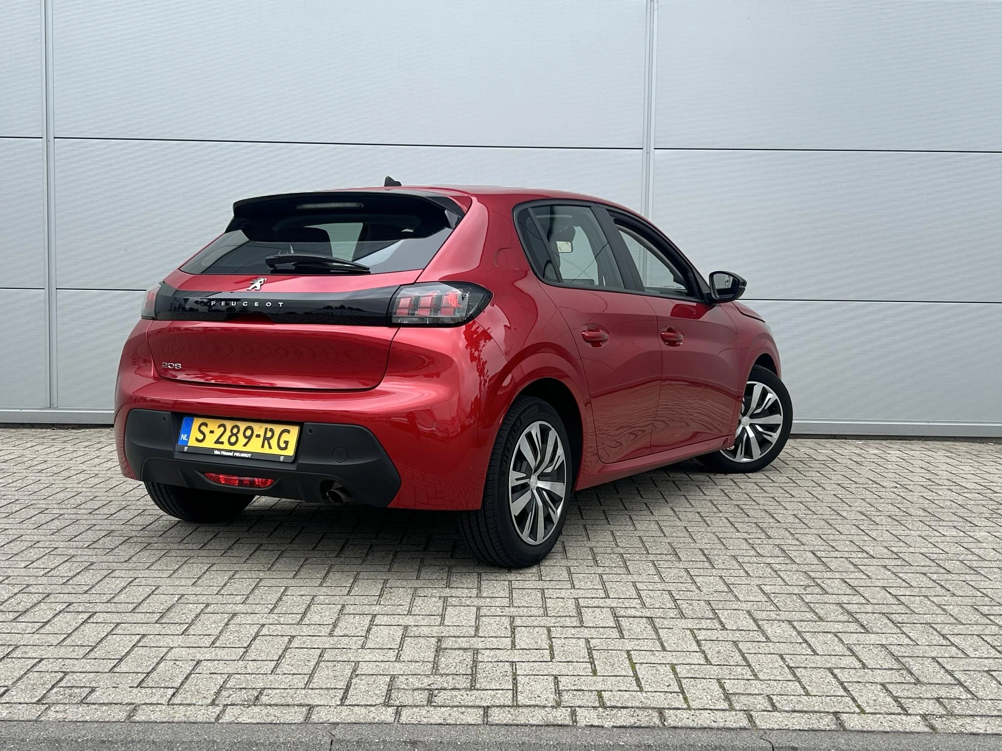 Peugeot-208-image-5