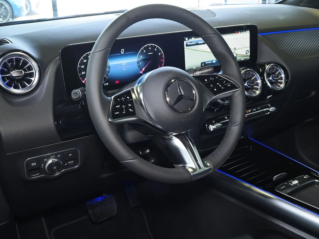 Mercedes-Benz-B-Klasse 180-image-6