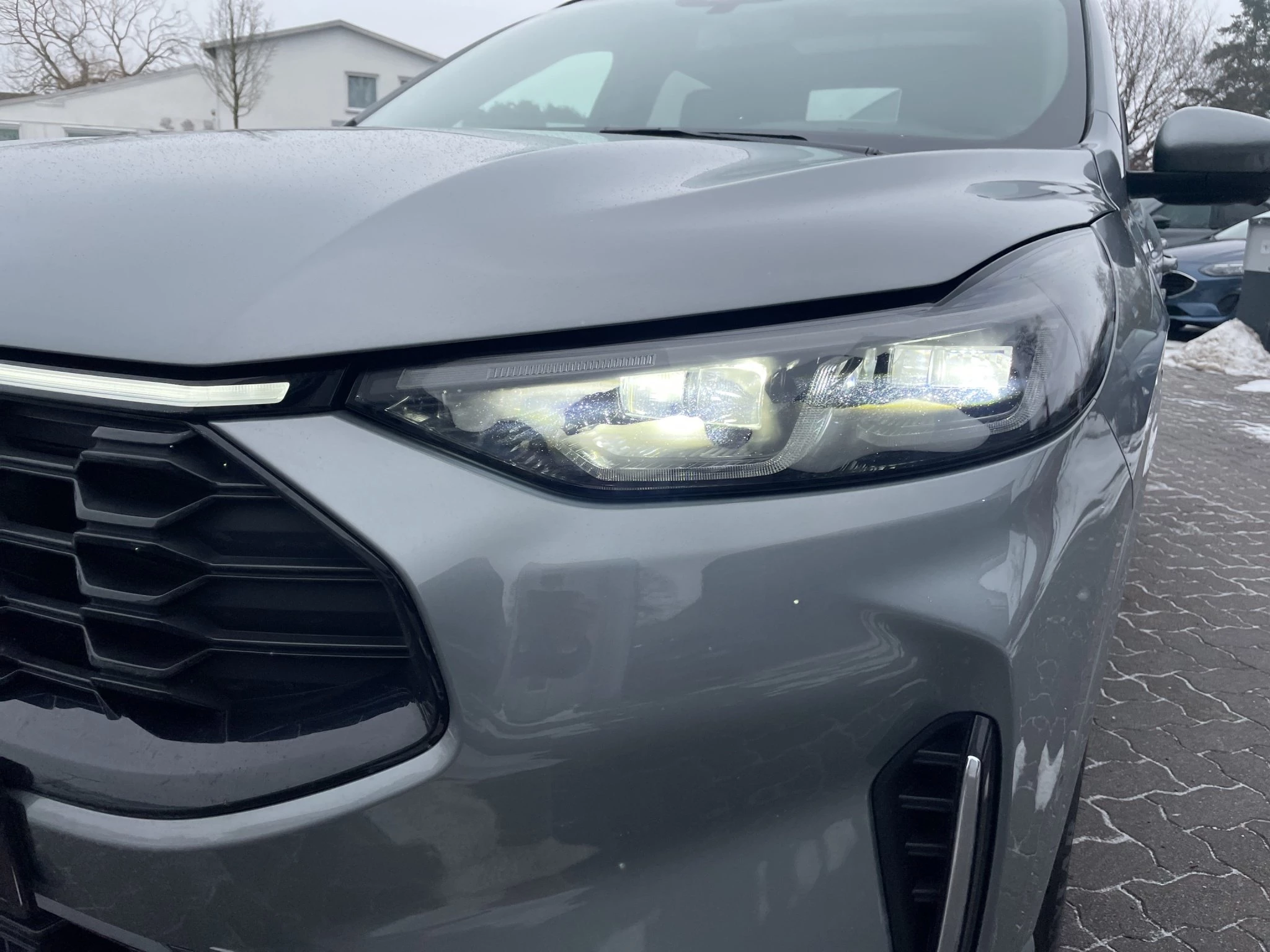 Ford Kuga ST-Line X Aut.*PANO*AHK*360GRAD*LED-MATRIX*NAVI*GRA*WINTER-PKT.