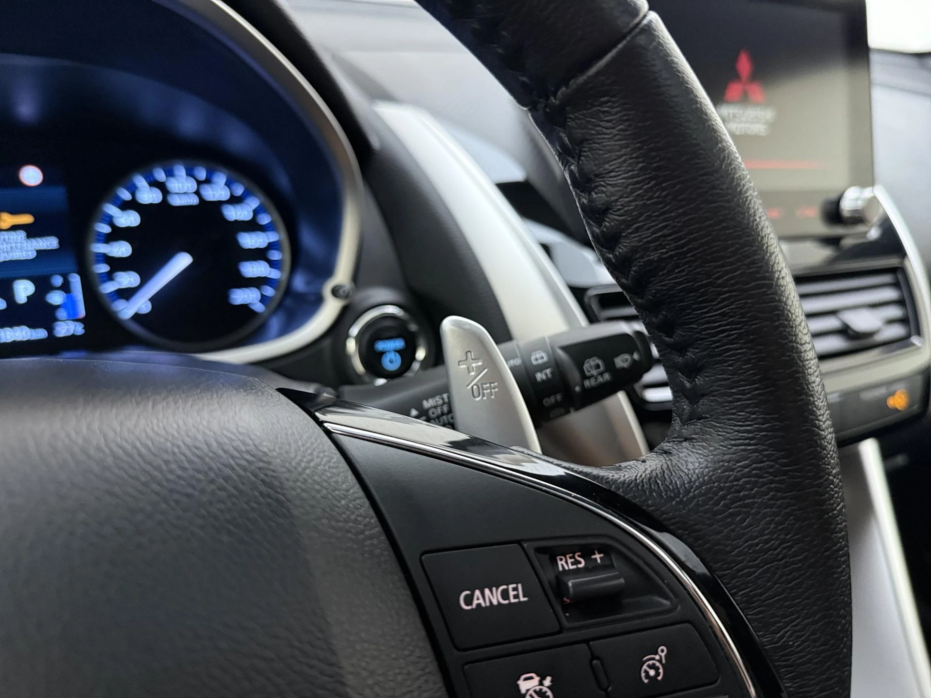 Mitsubishi Eclipse Cross 2.4 PHEV Instyle