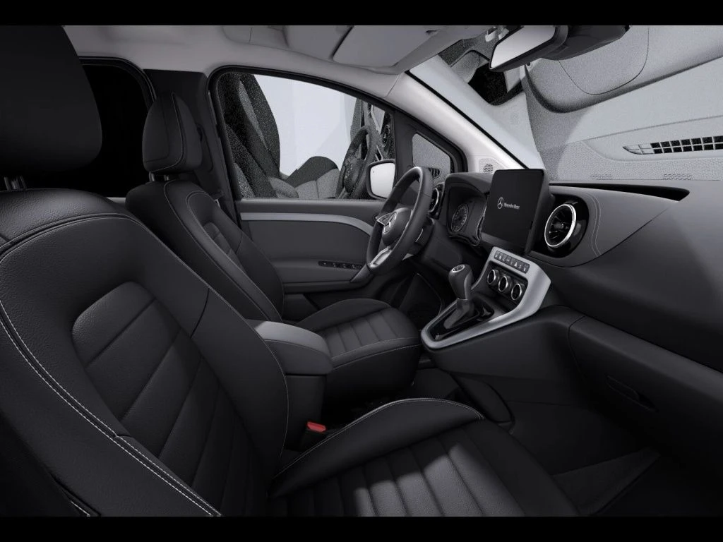 Mercedes-Benz-EQT 200-image-10