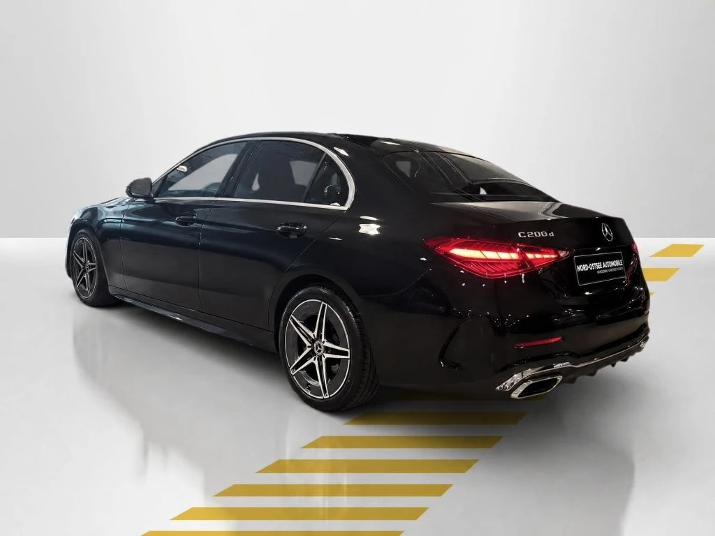 Mercedes-Benz-C-Klasse 200 d-image-12