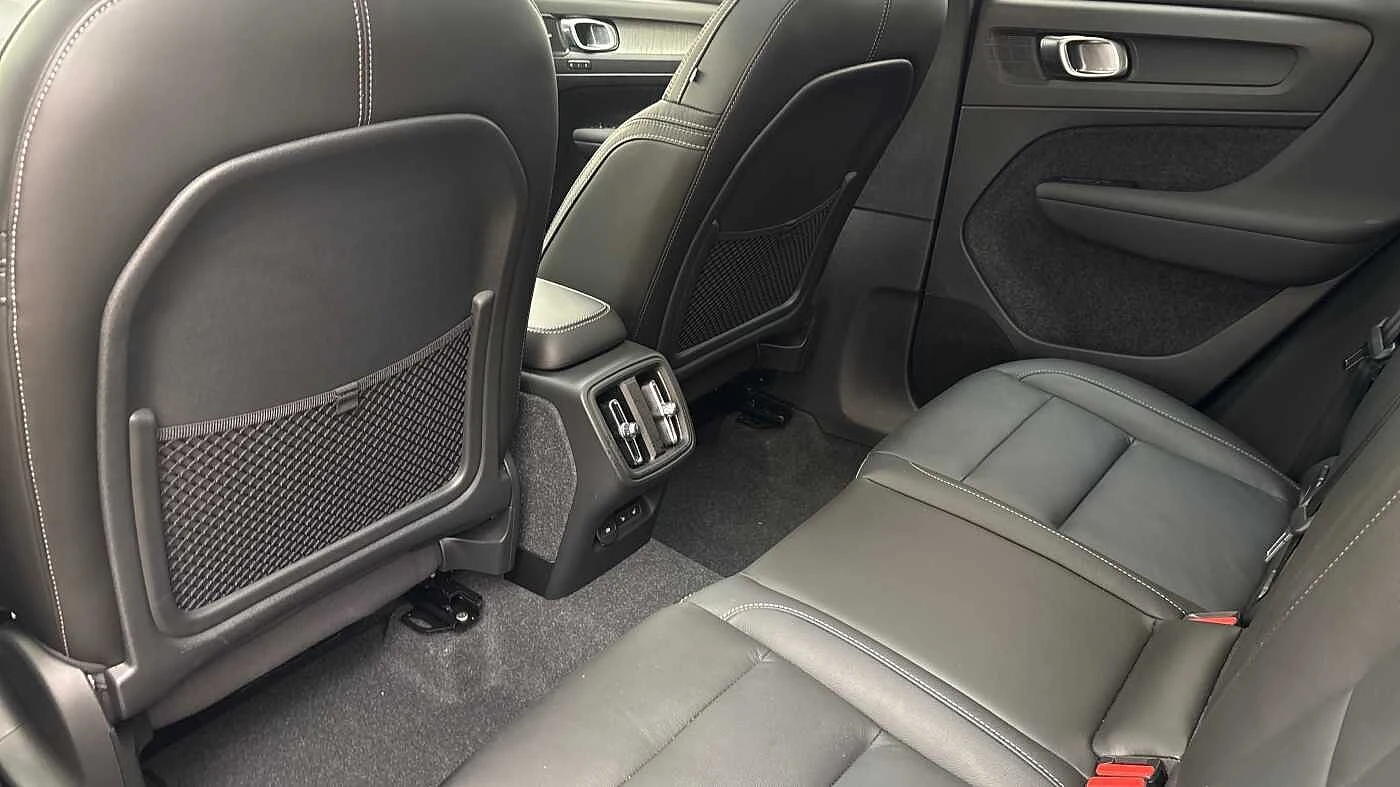 Volvo-XC40-image-8