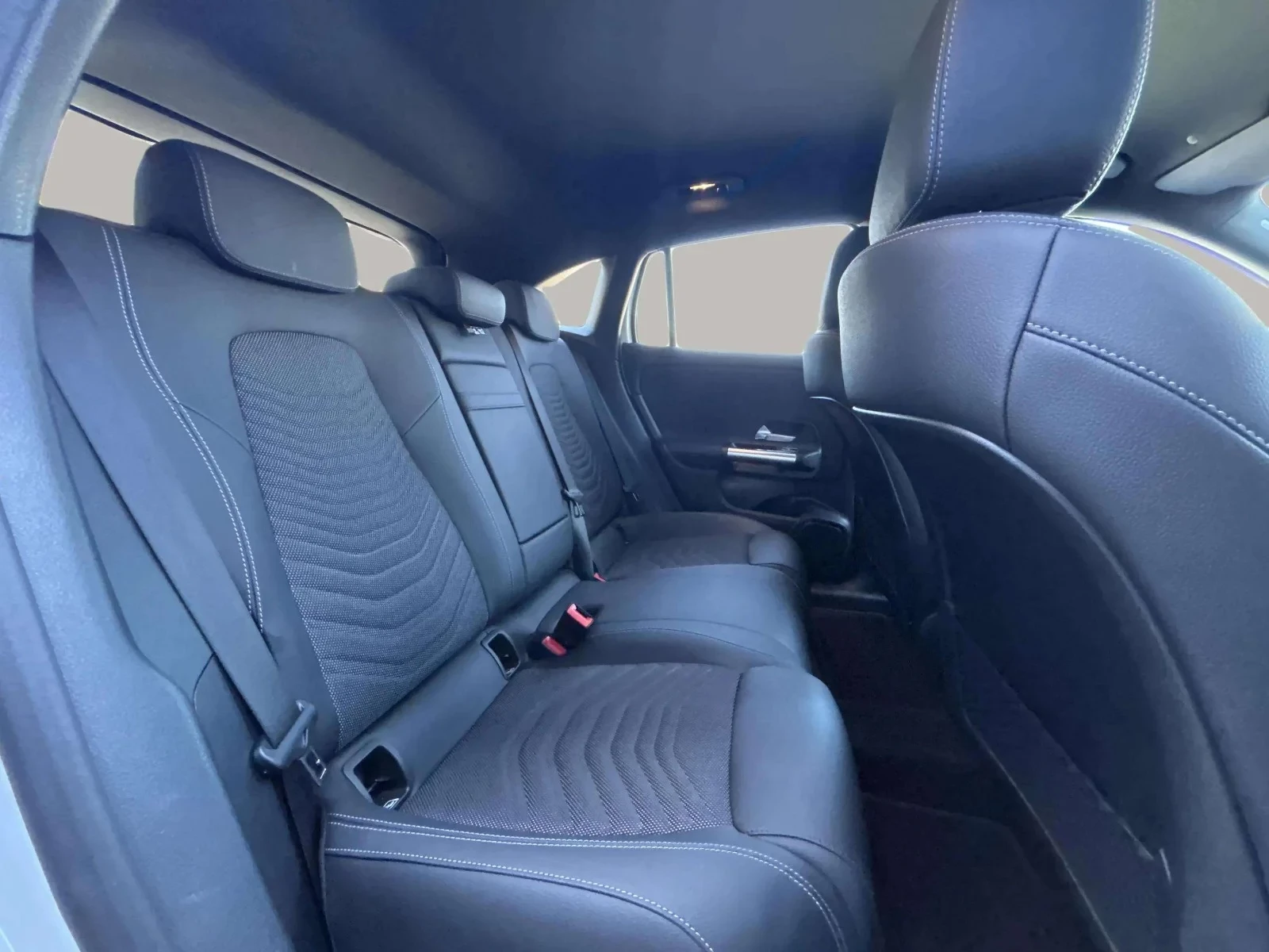 Mercedes-Benz-EQA-image-19