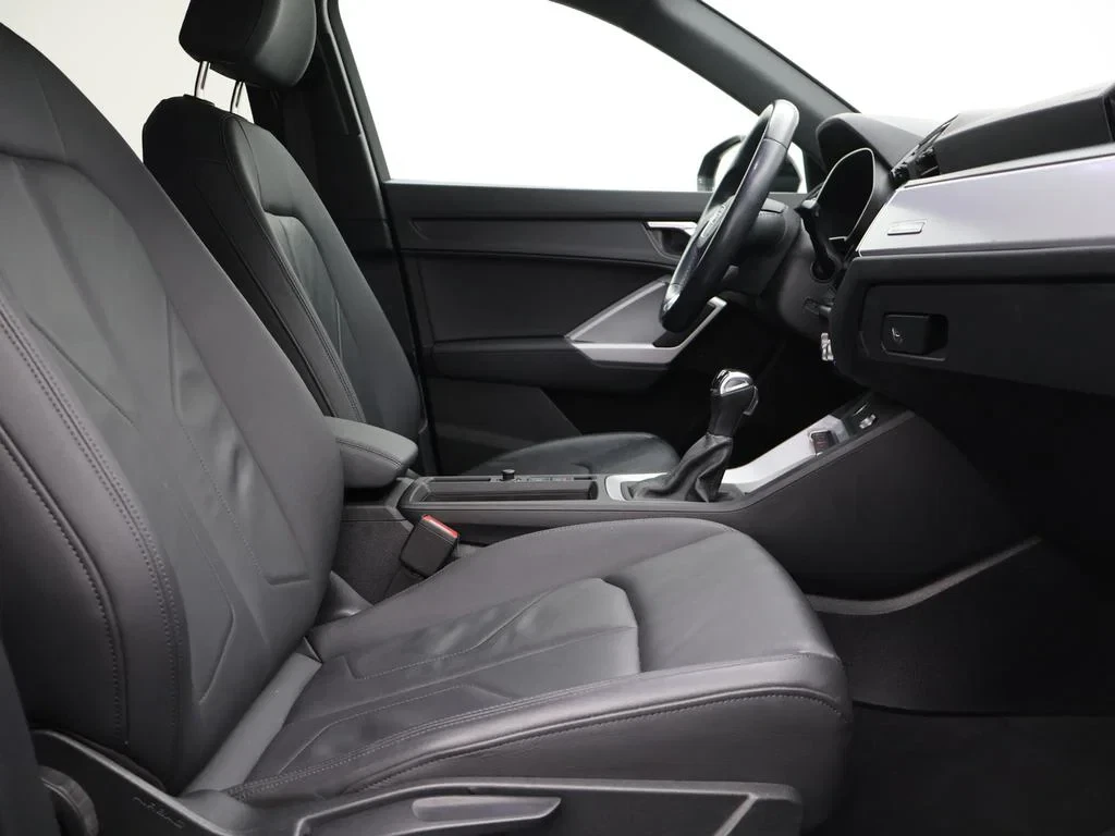 Audi-Q3-image-8