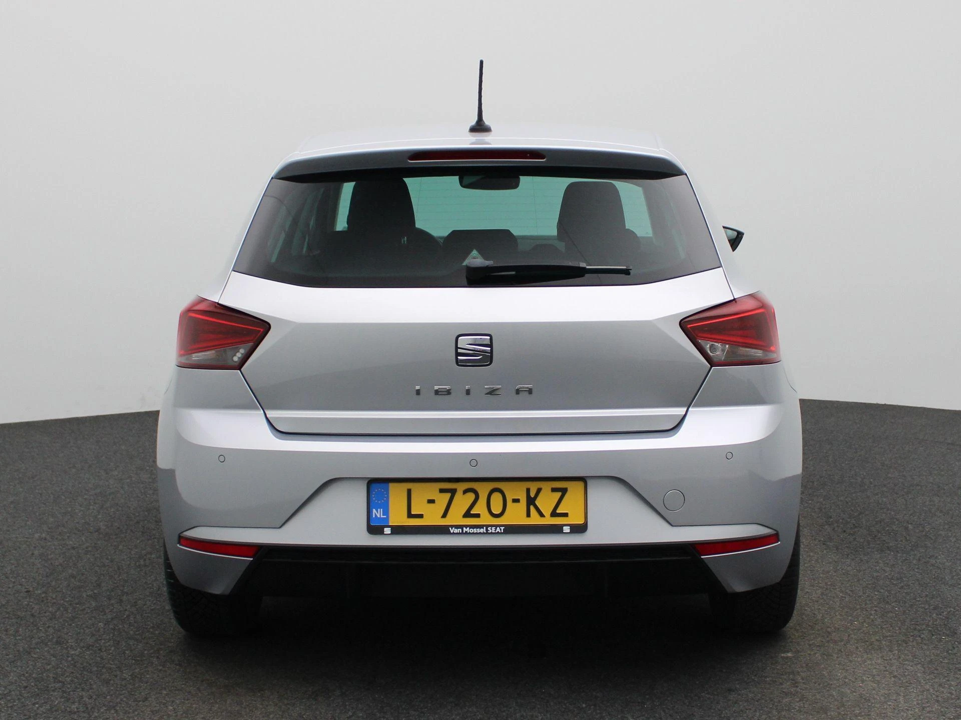 SEAT-Ibiza-image-5