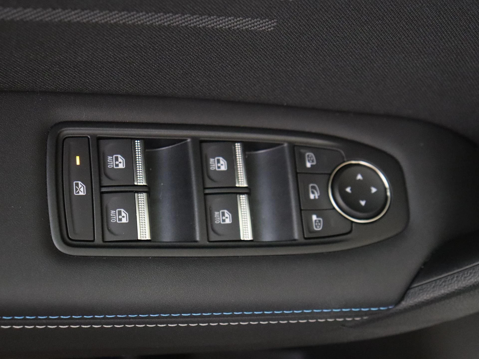 Renault Captur 1.8 E-Tech full hybrid 160Pk esprit Alpine