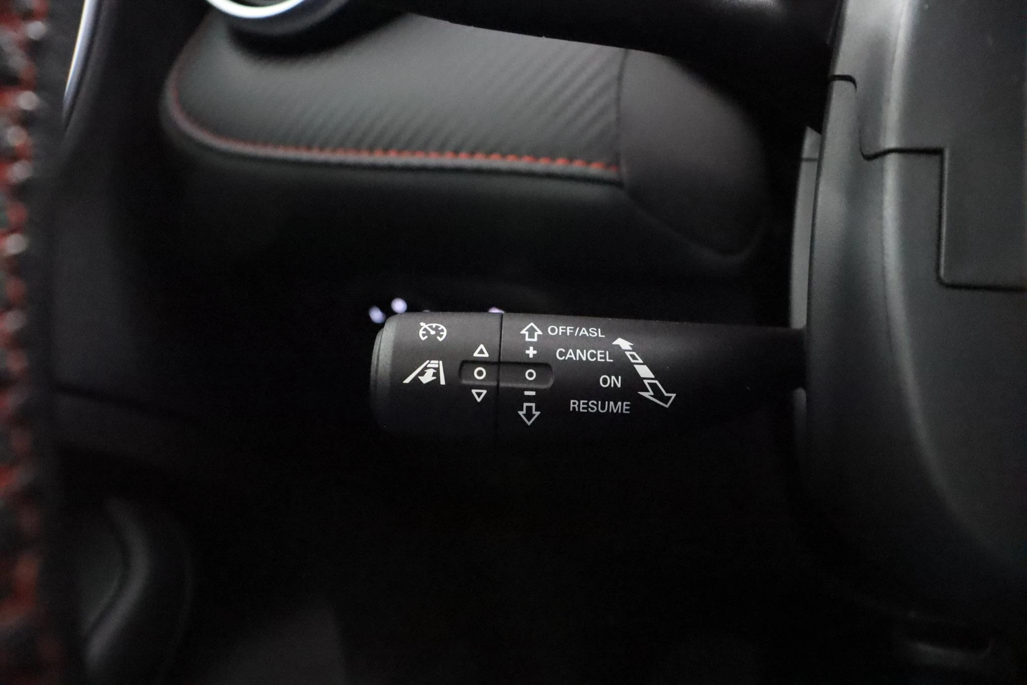 MG ZS EV Long Range Luxury 70 kWh
