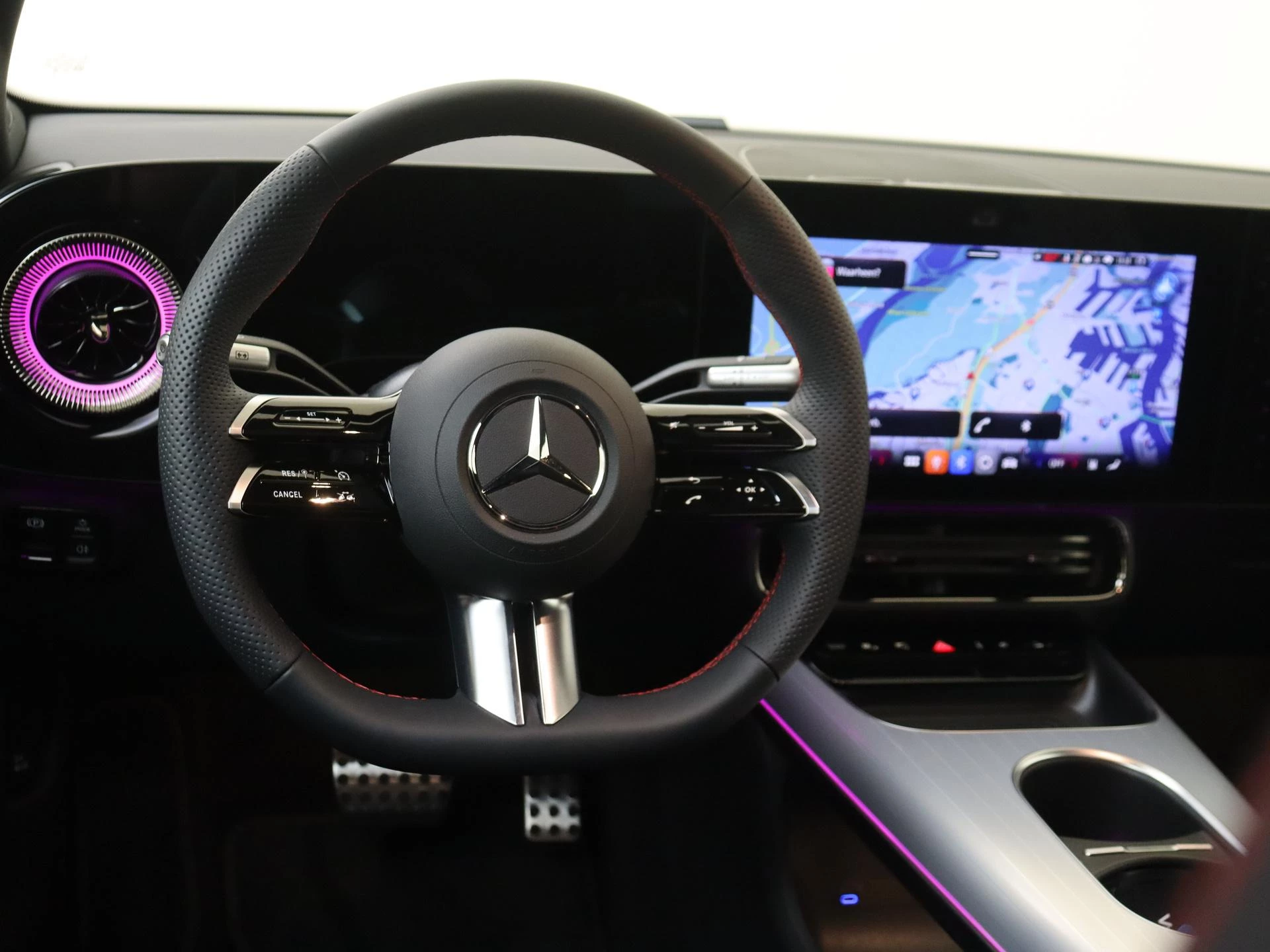 Mercedes-Benz-CLA-image-10