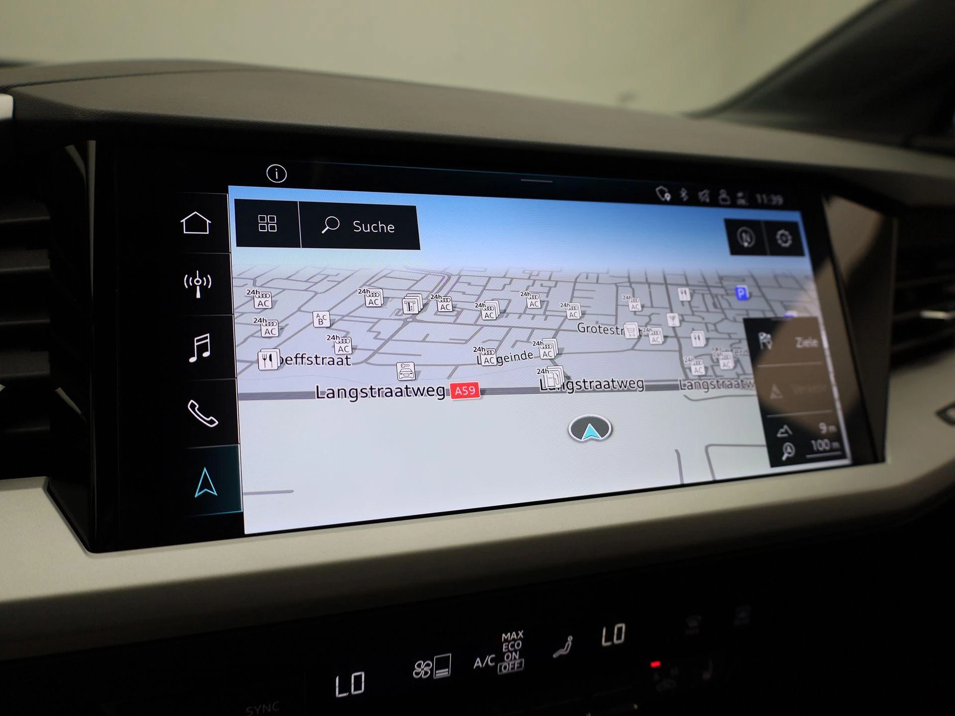 Audi-Q4 e-tron-image-25