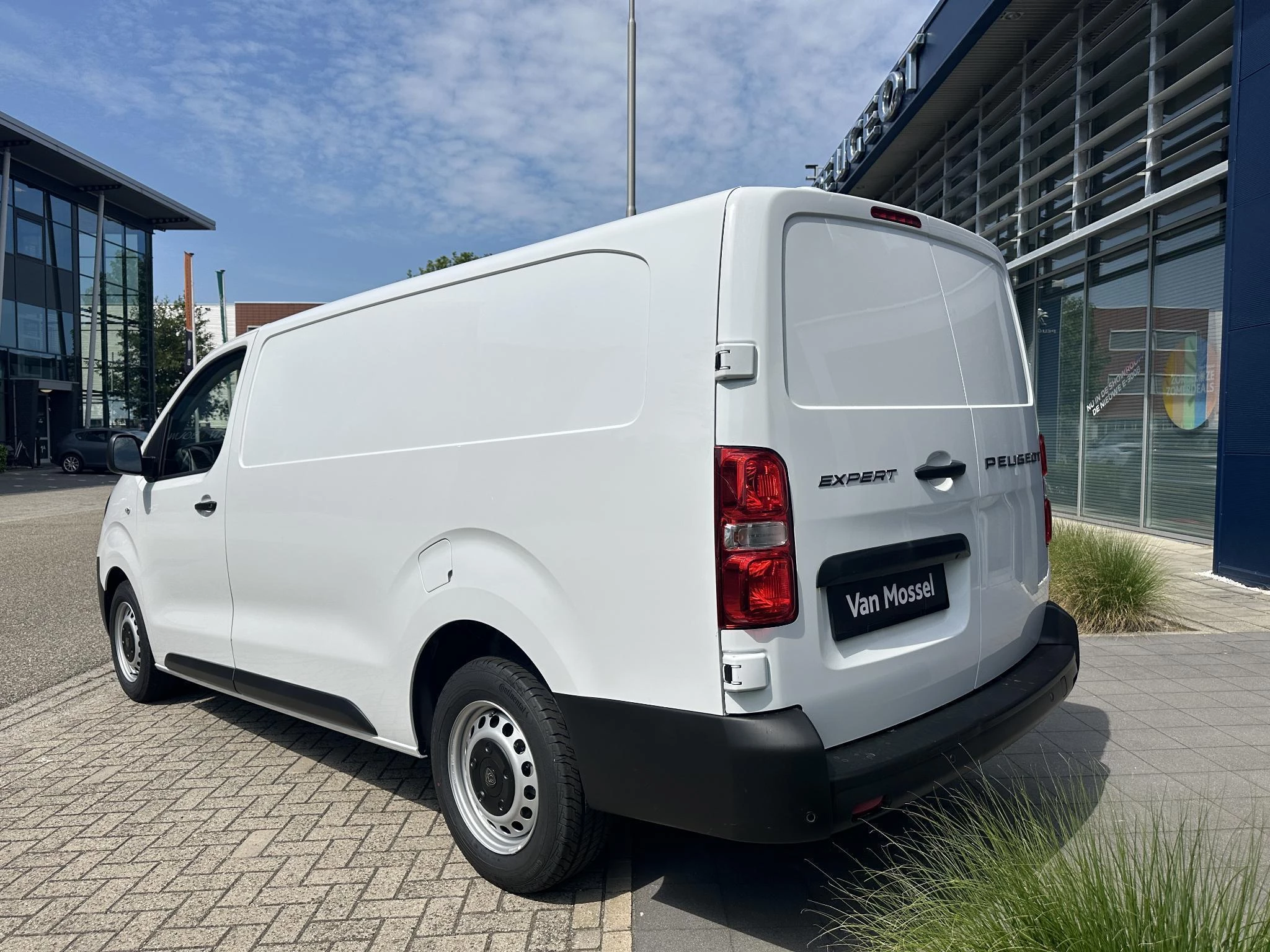 Peugeot-Expert-image-5