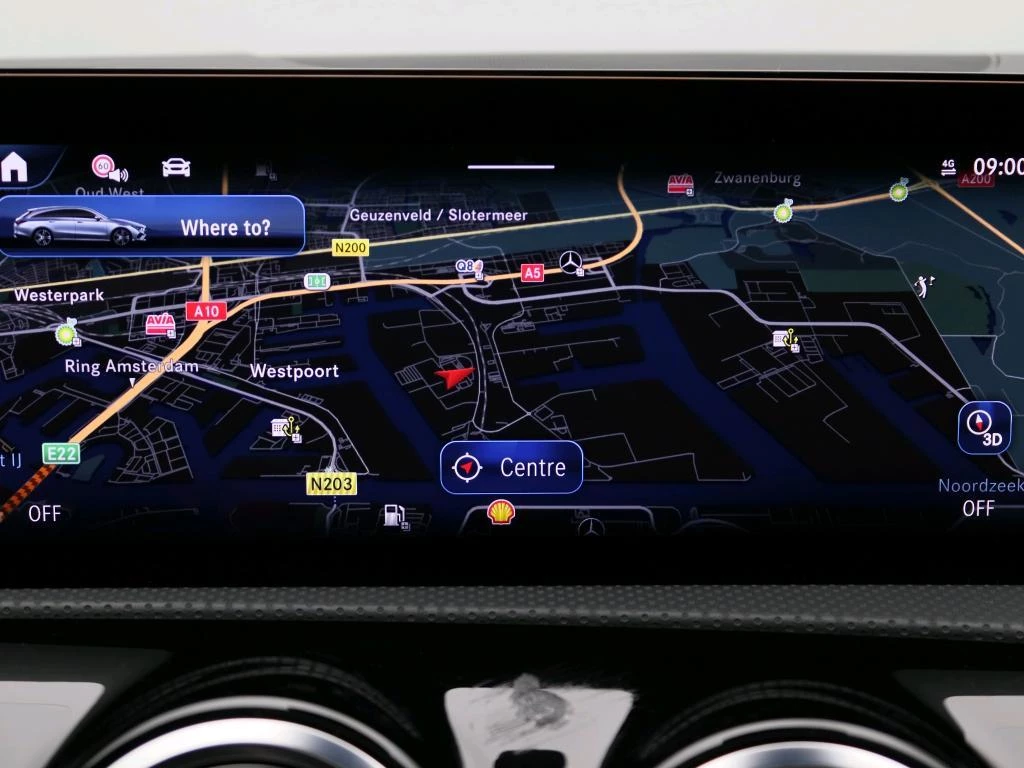 Mercedes-Benz-CLA-image-7