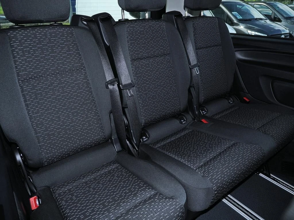 Mercedes-Benz-Vito 116-image-13