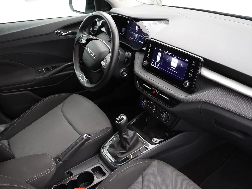 Škoda Fabia Fabia Selection 1.0i 80PK *VIRTUAL COCKPIT*CAMERA*PDC*APP-CONNECT*PDC*CRUISE*...*