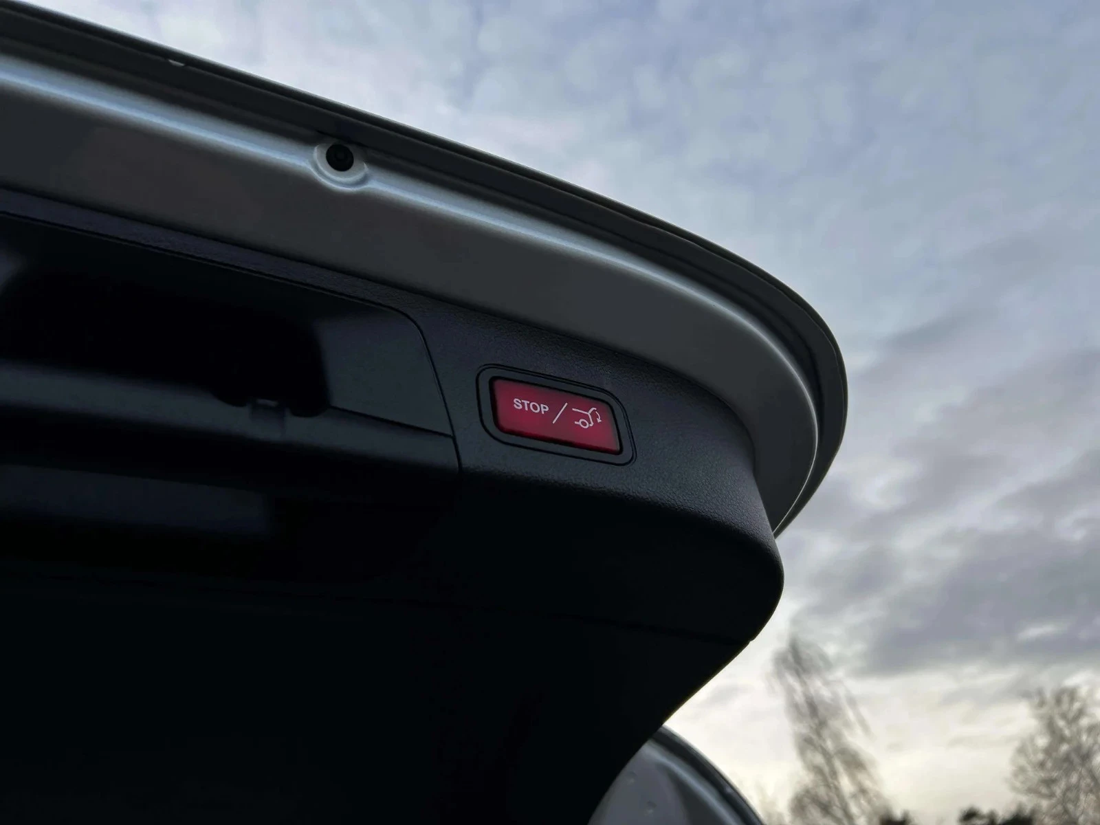 Mercedes-Benz-EQA-image-23