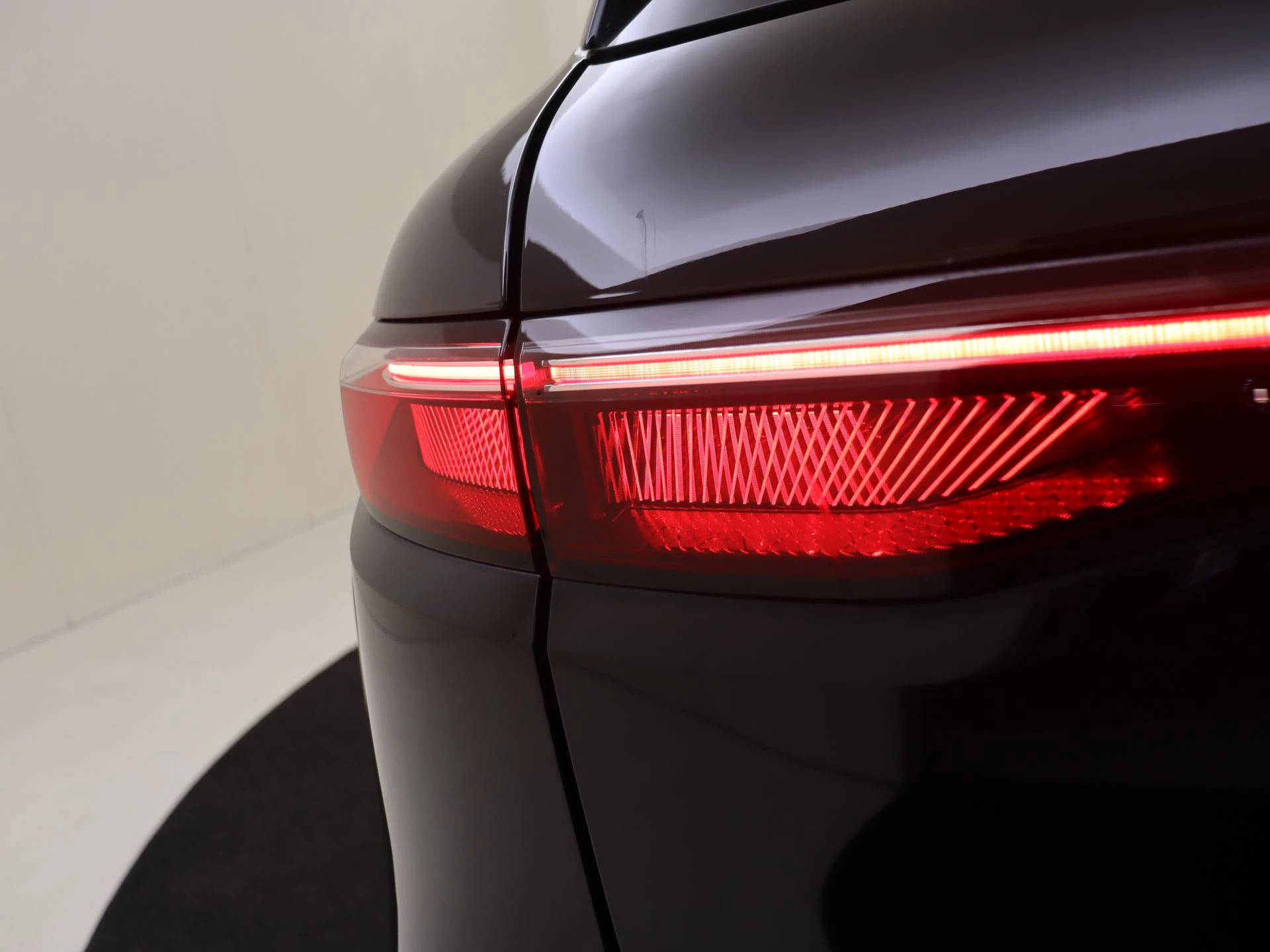 Renault-Megane E-Tech-image-31