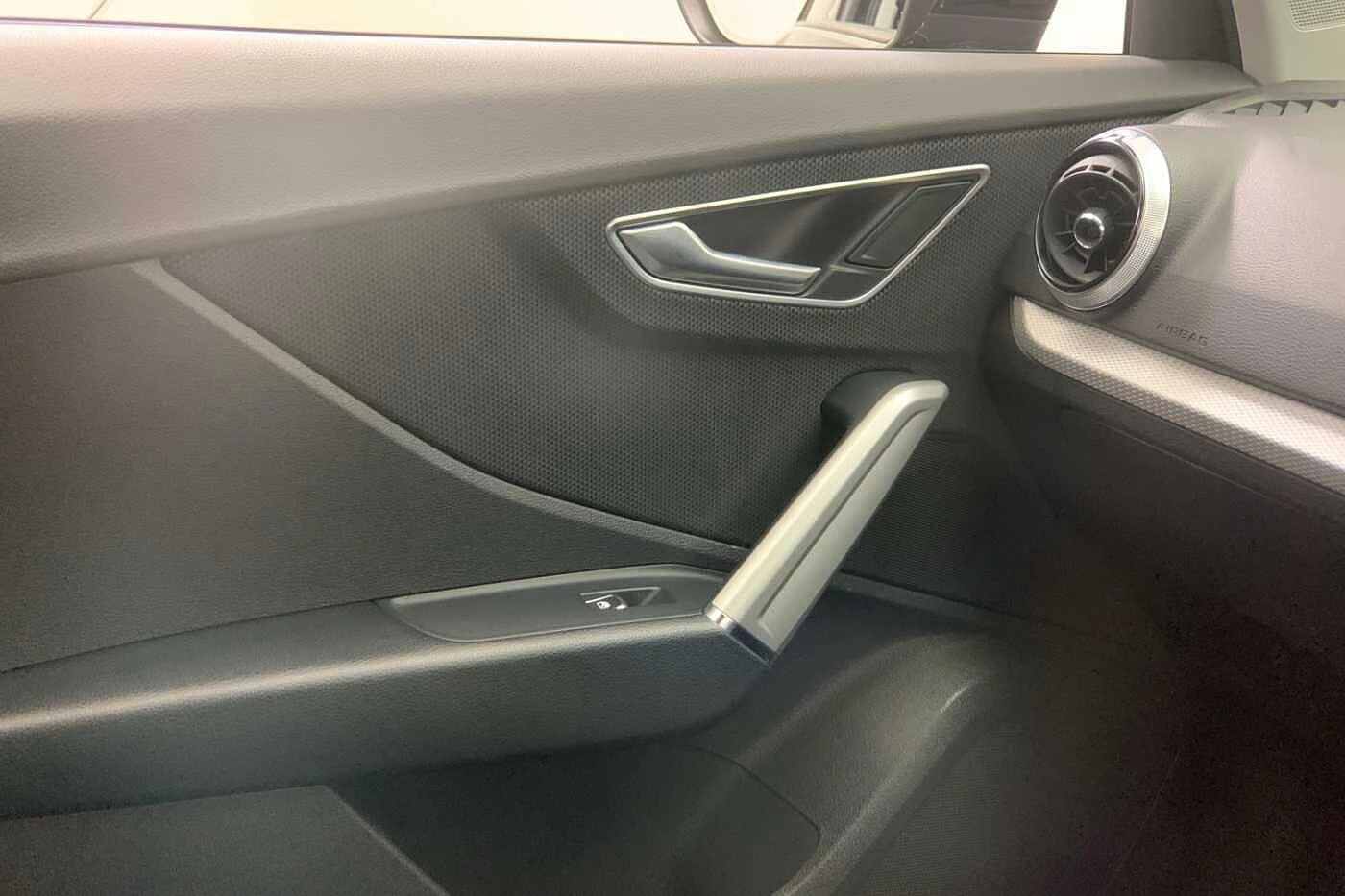 Audi-Q2-image-19
