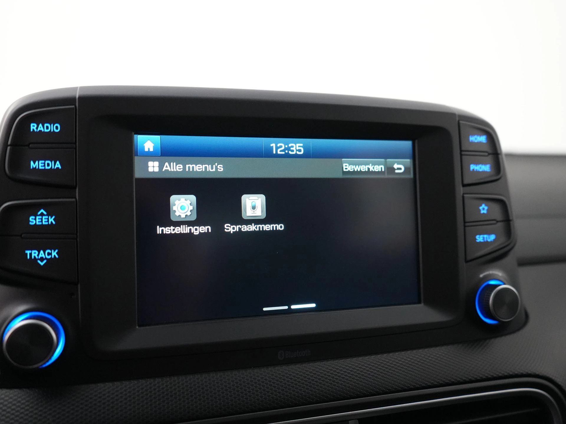 Hyundai-Kona-image-22