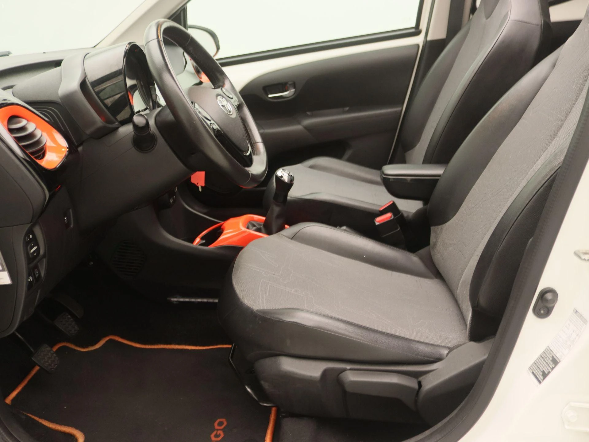 Toyota-Aygo-image-11