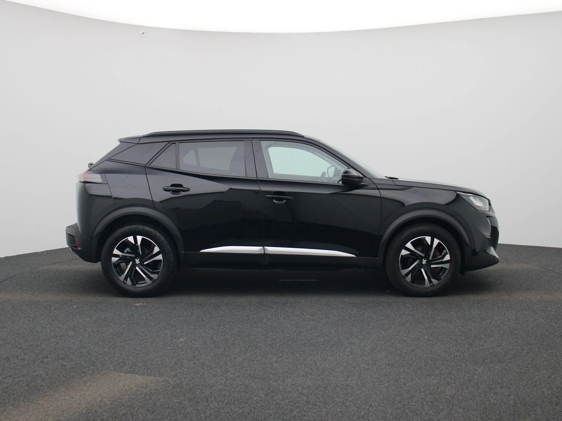 Peugeot-2008-image-5