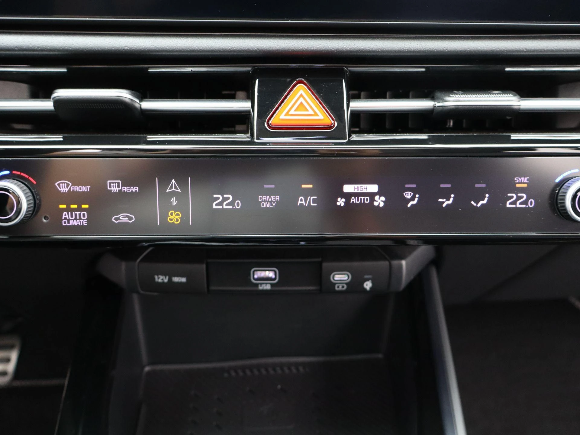 Kia Niro 1.6 GDi Hybrid Launch Edition
