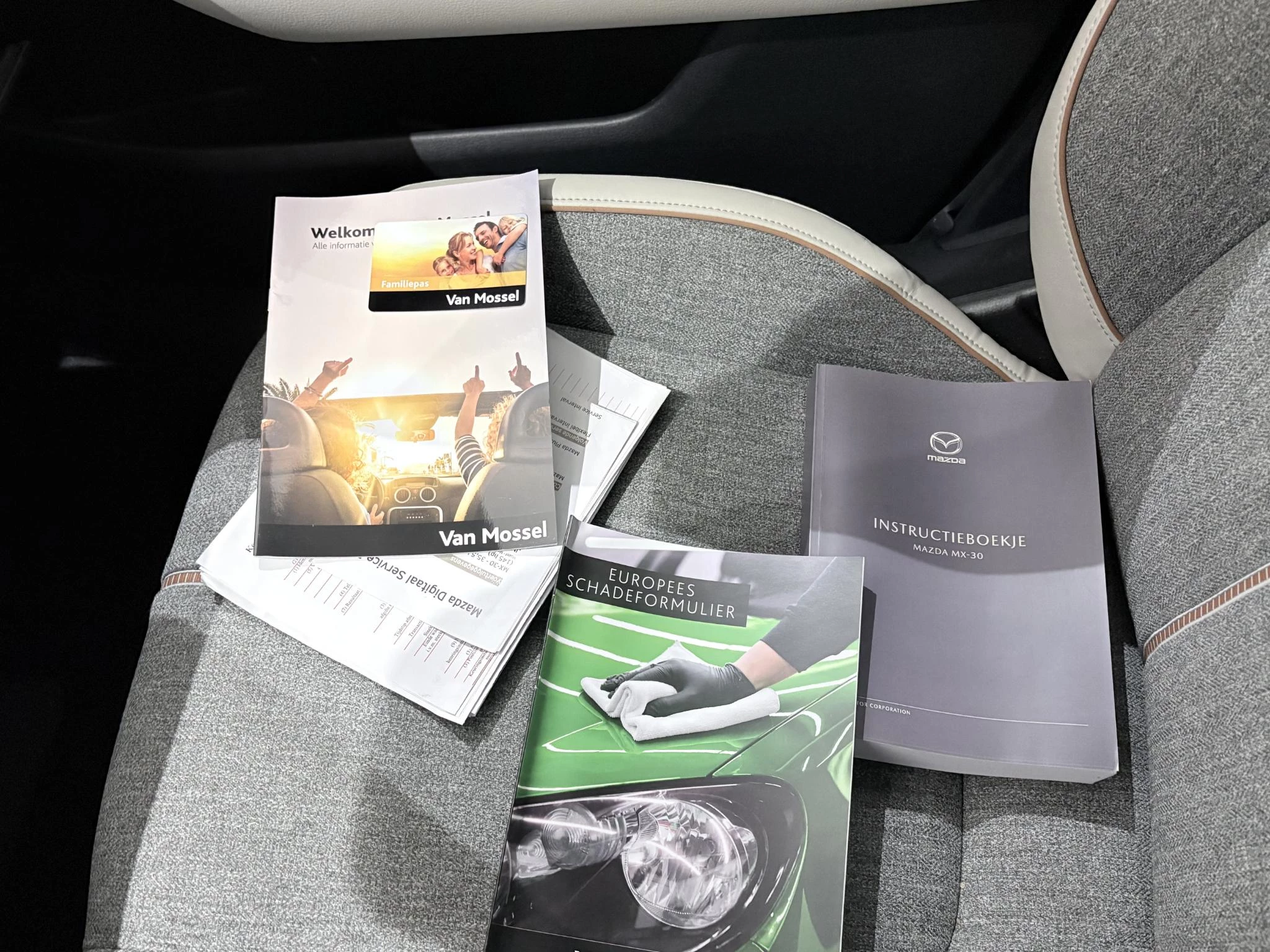 Mazda MX-30 e-SkyActiv 145 First Edition 36 kWh