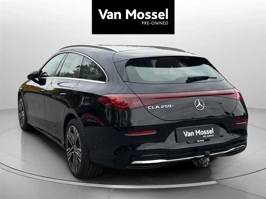 Mercedes-Benz-CLA-image-6