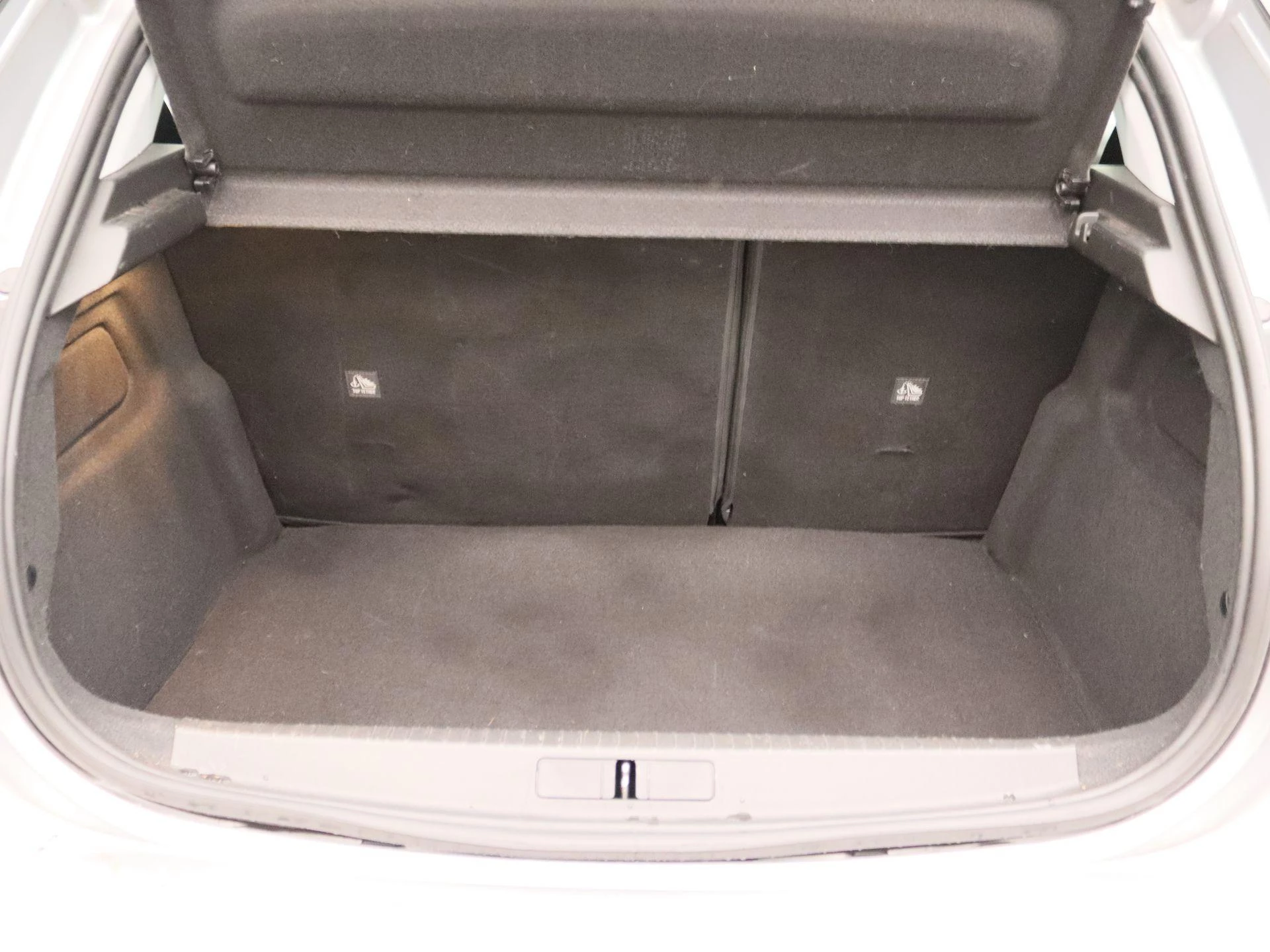 Opel-Corsa-image-14