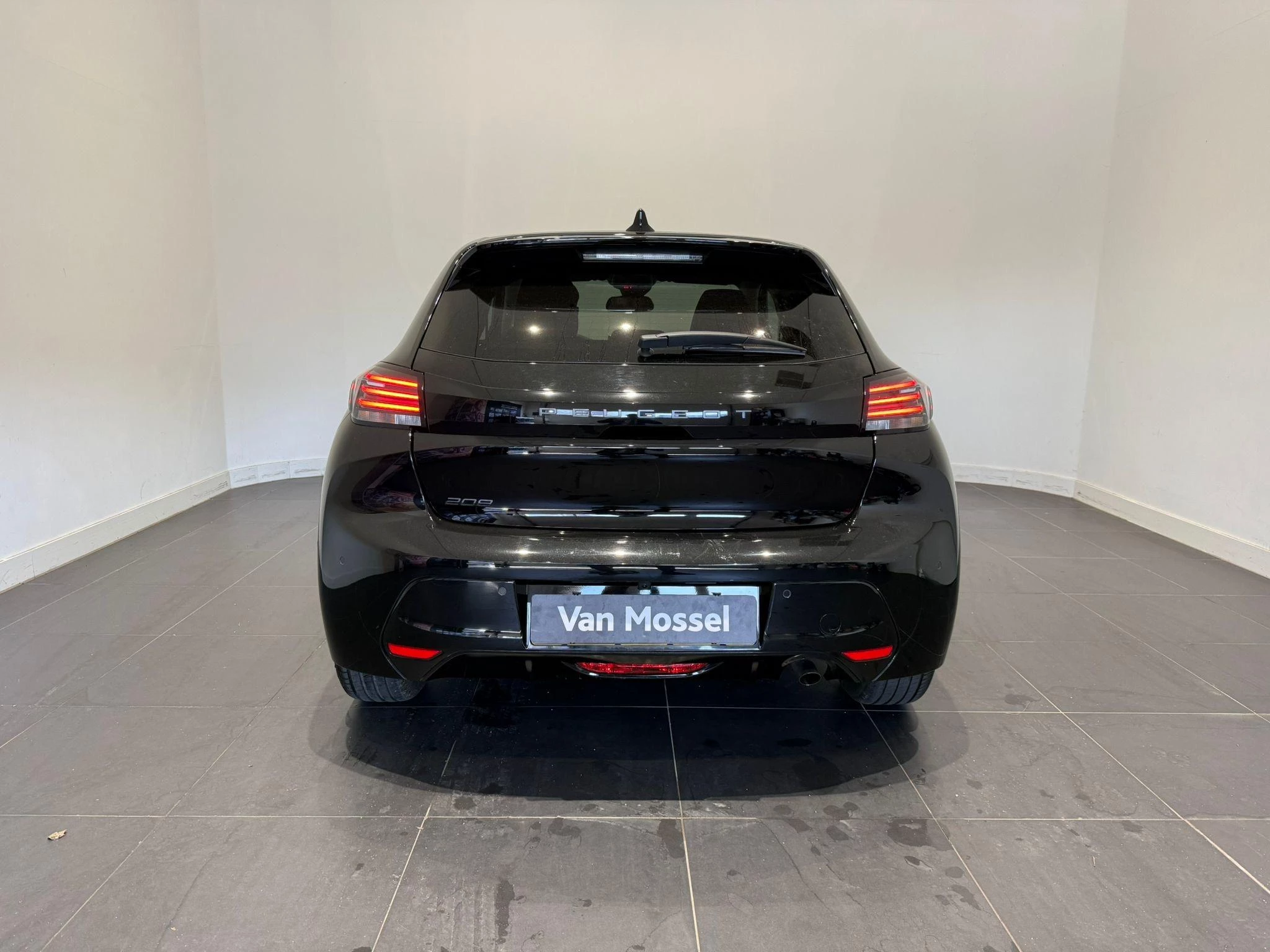 Peugeot-208-image-6