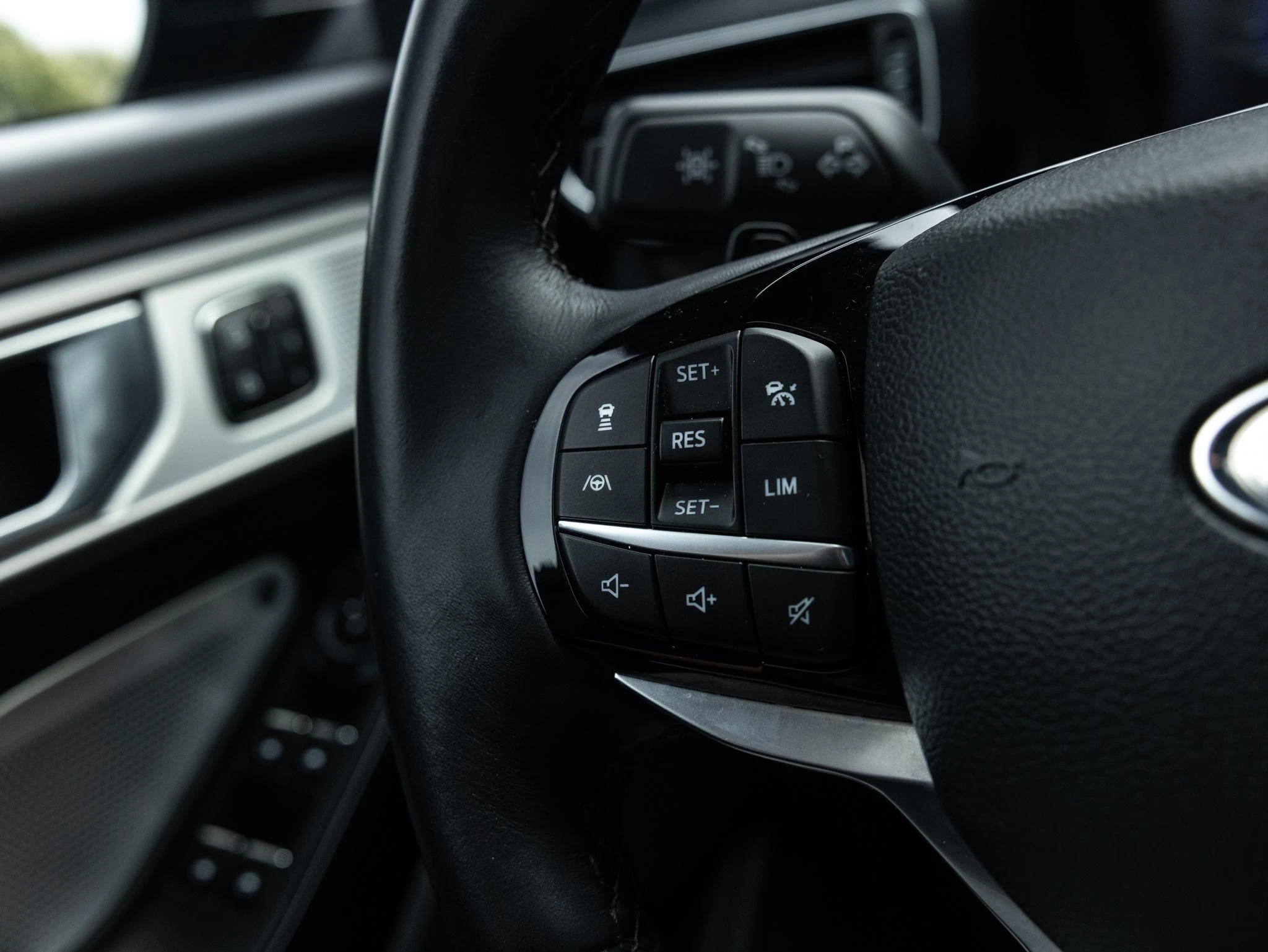 Ford-Explorer-image-23