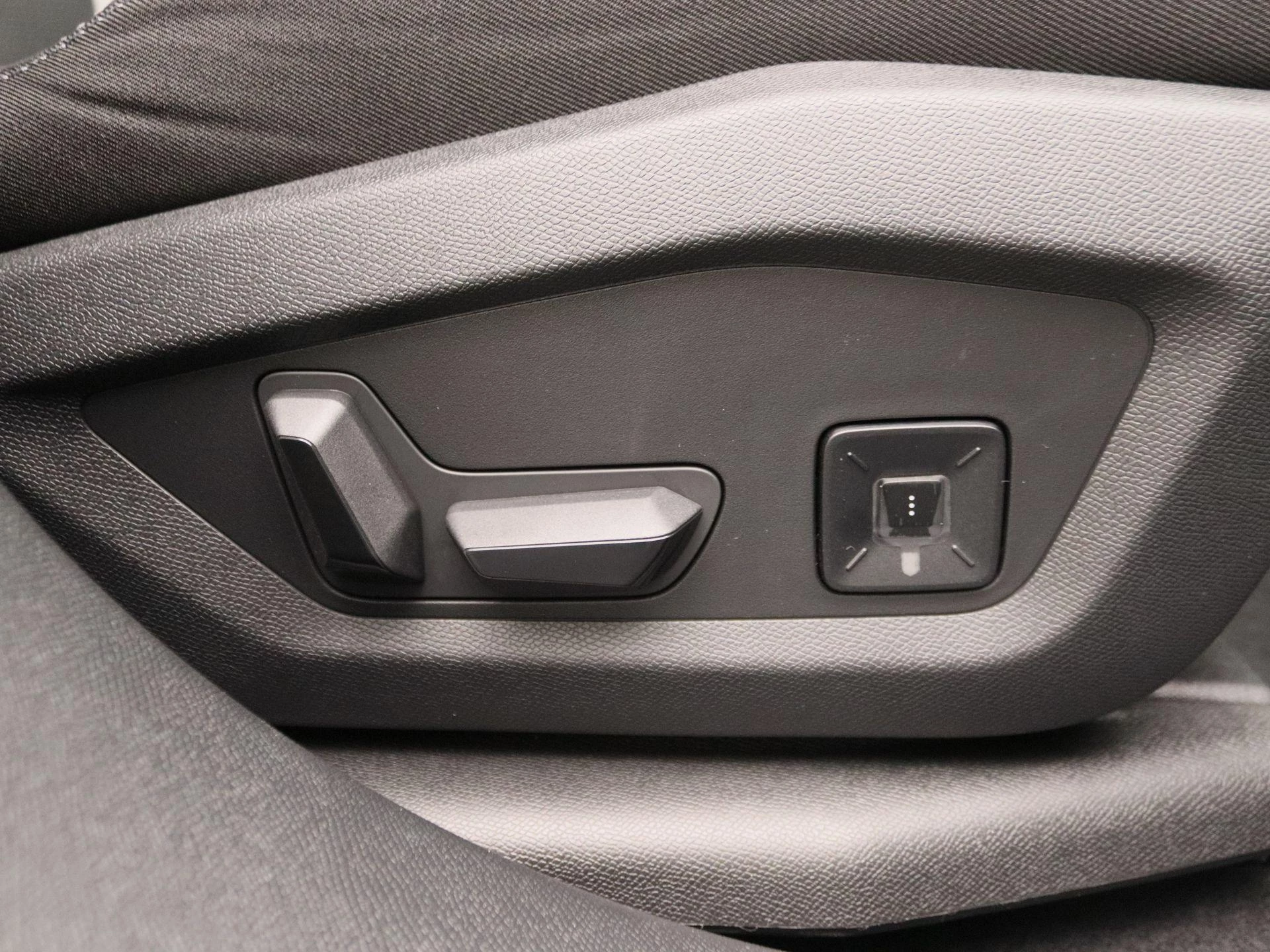 Opel-Grandland-image-25