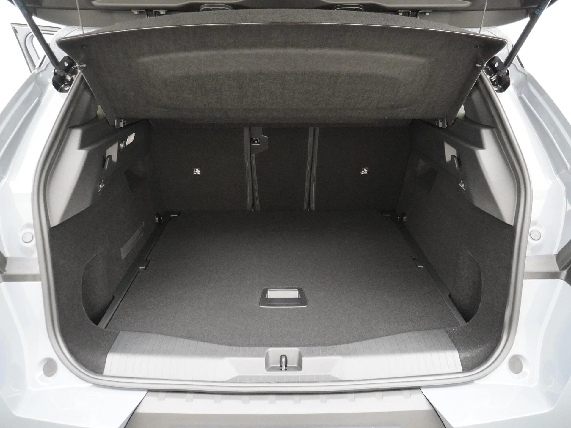 Opel-Grandland-image-4