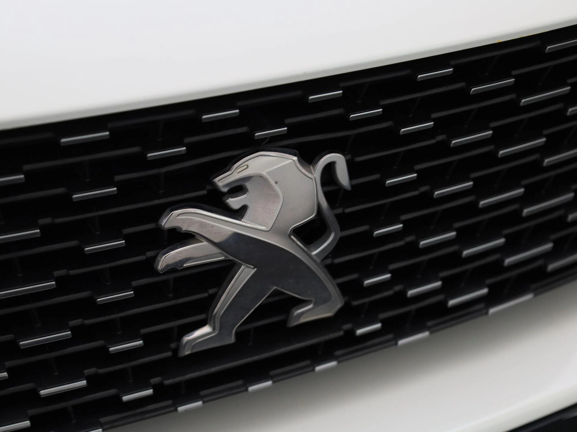 Peugeot 3008 1.2 PureTech 96kW S&S Allure