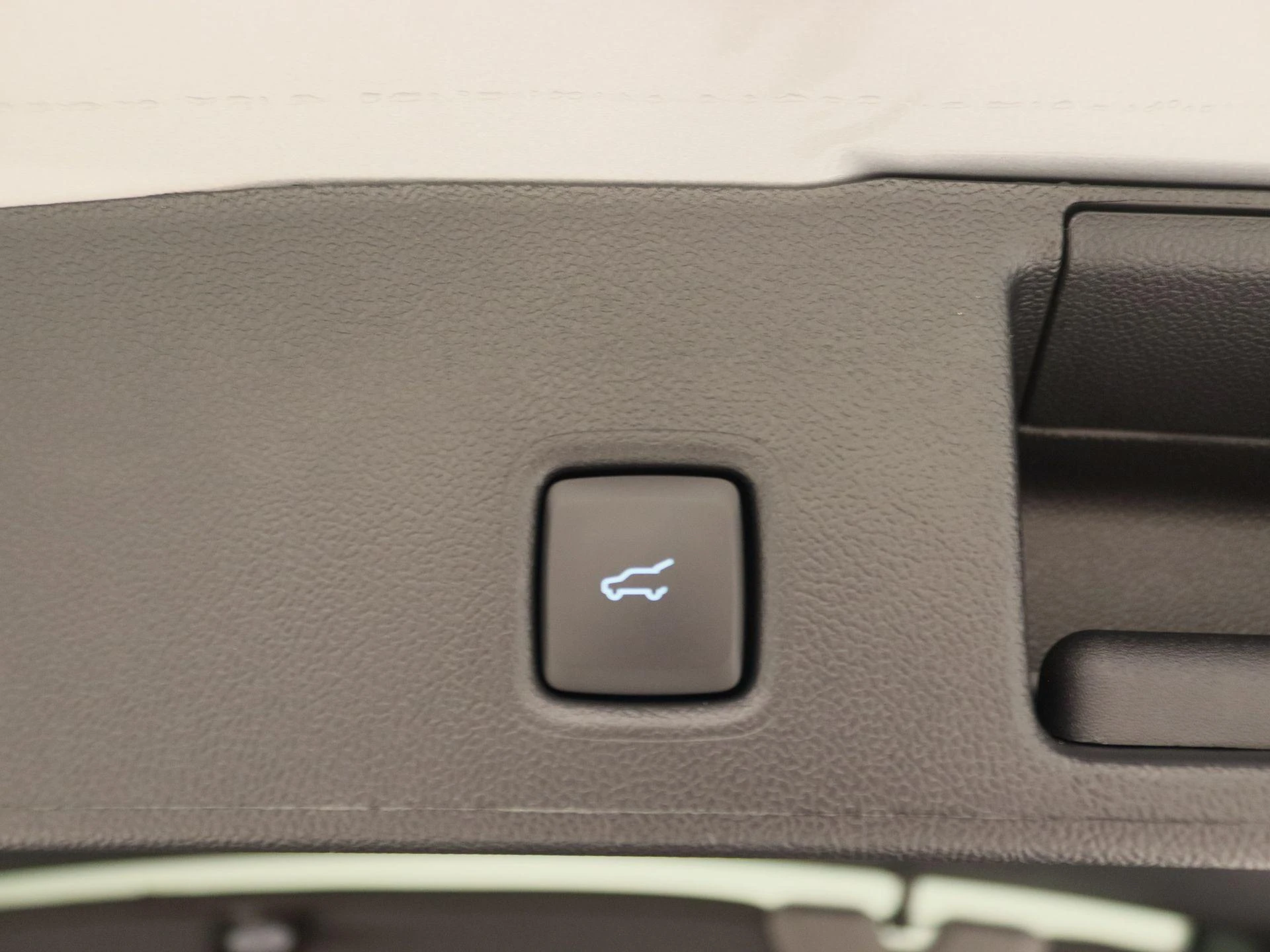 Ford-Kuga-image-15