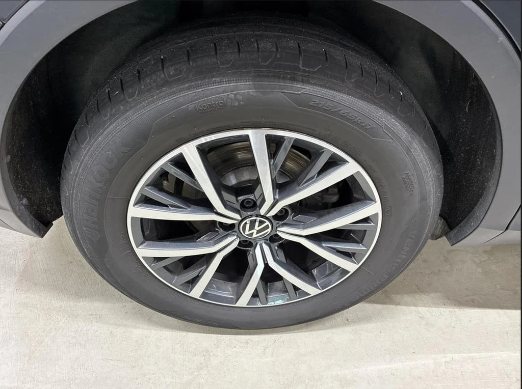 Volkswagen-Tiguan-image-4