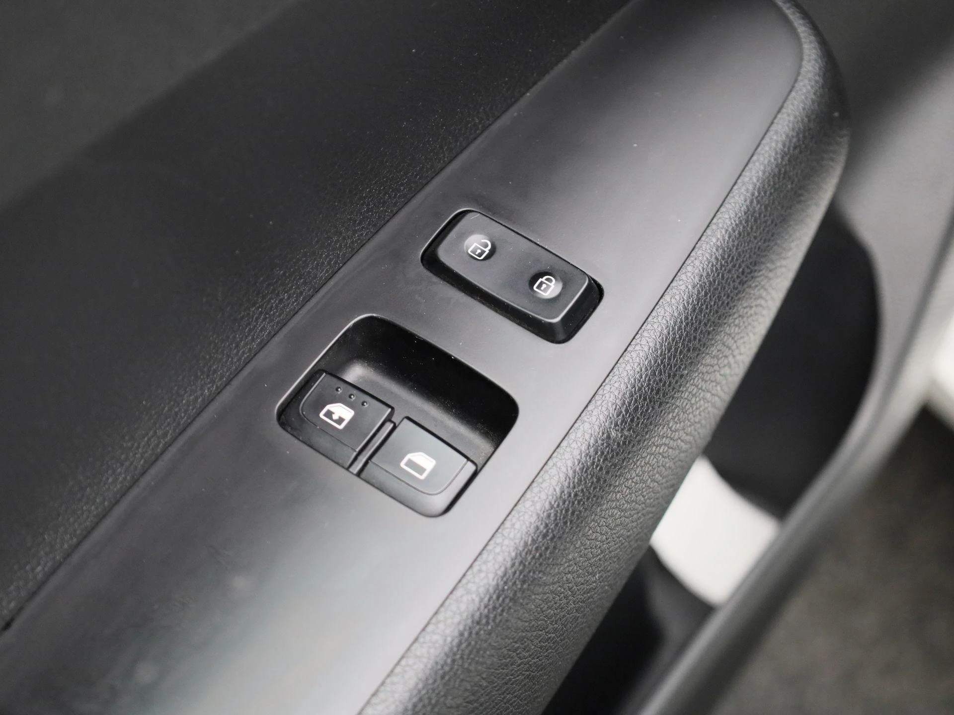 Kia-Picanto-image-25