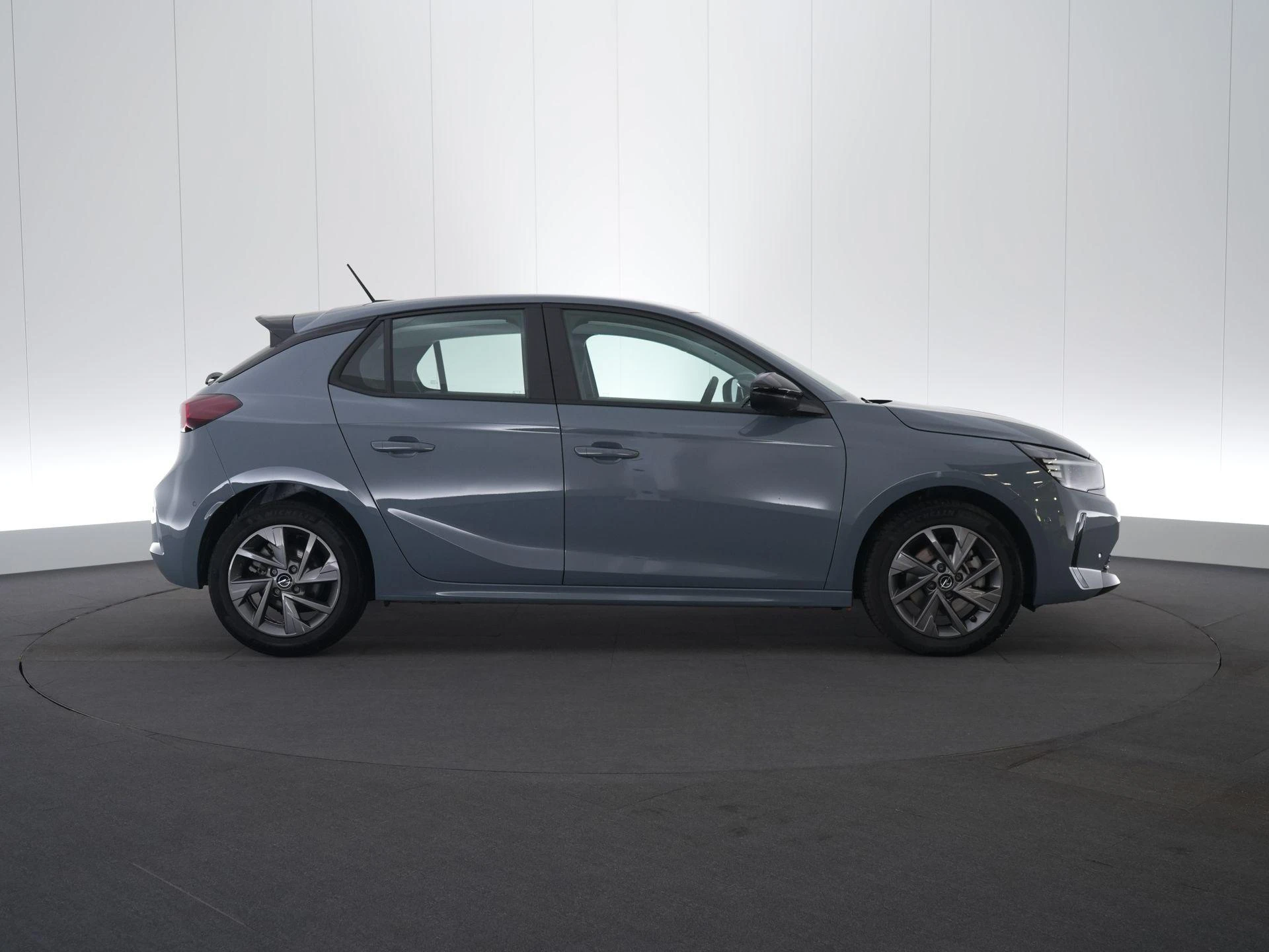 Opel-Corsa-image-5