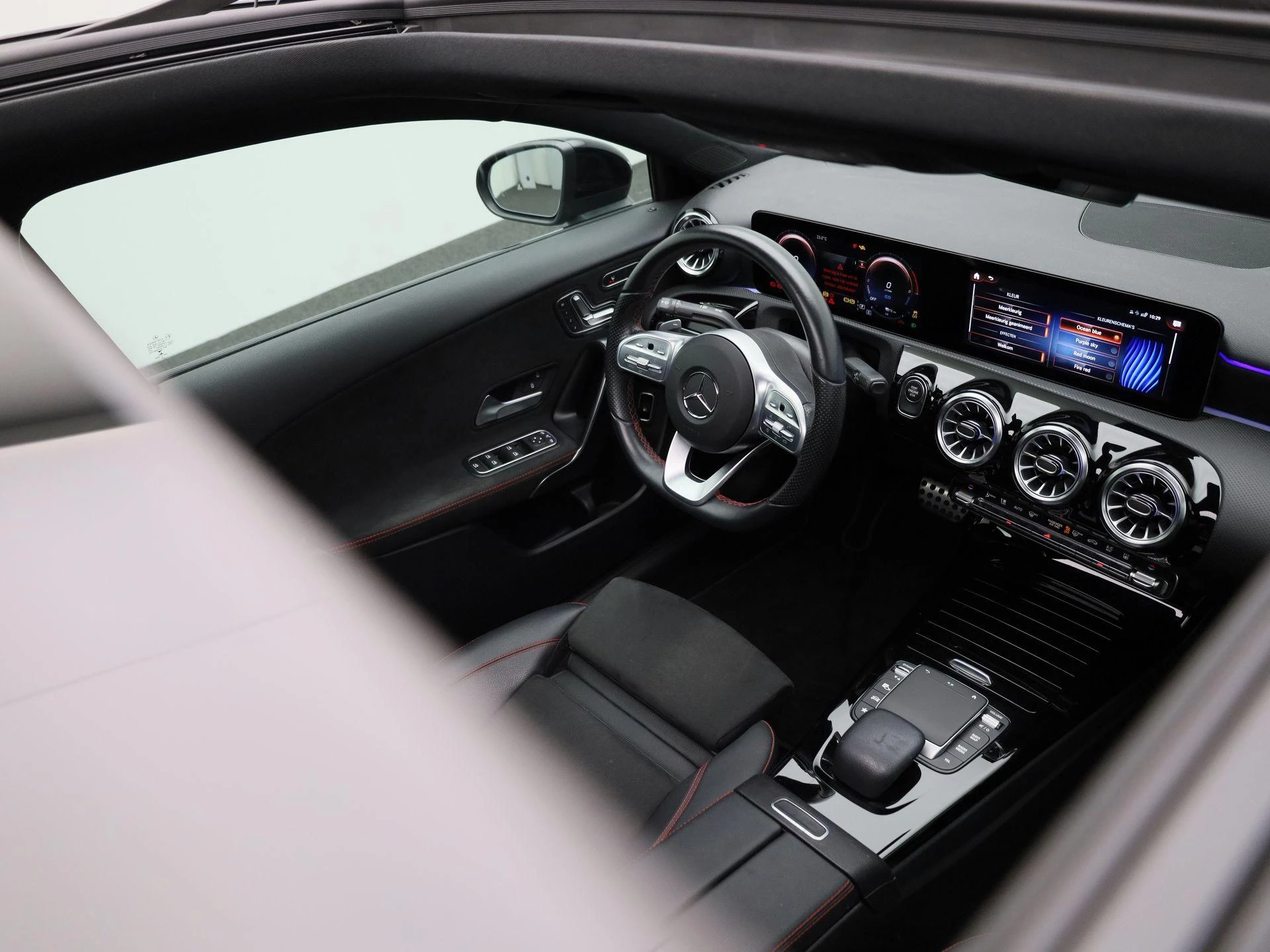 Mercedes-Benz-A-Klasse-image-49