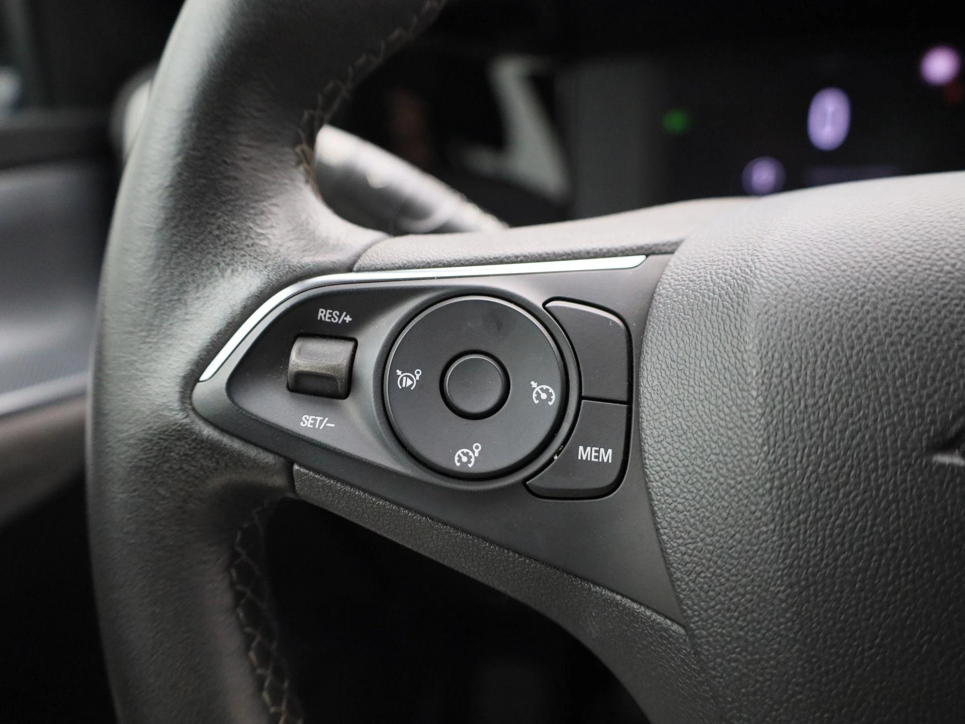 Opel-Mokka-image-17