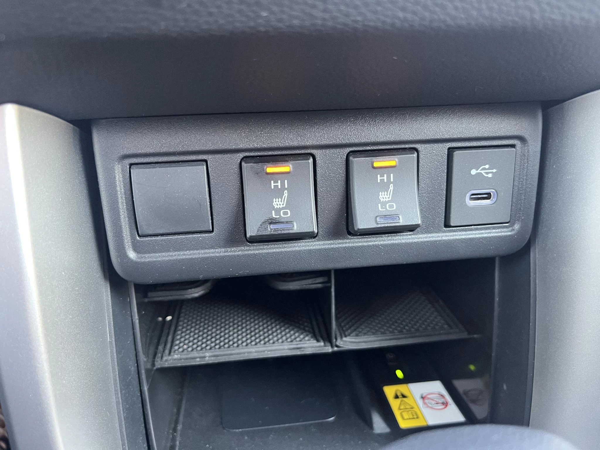 Toyota-Corolla Cross-image-19